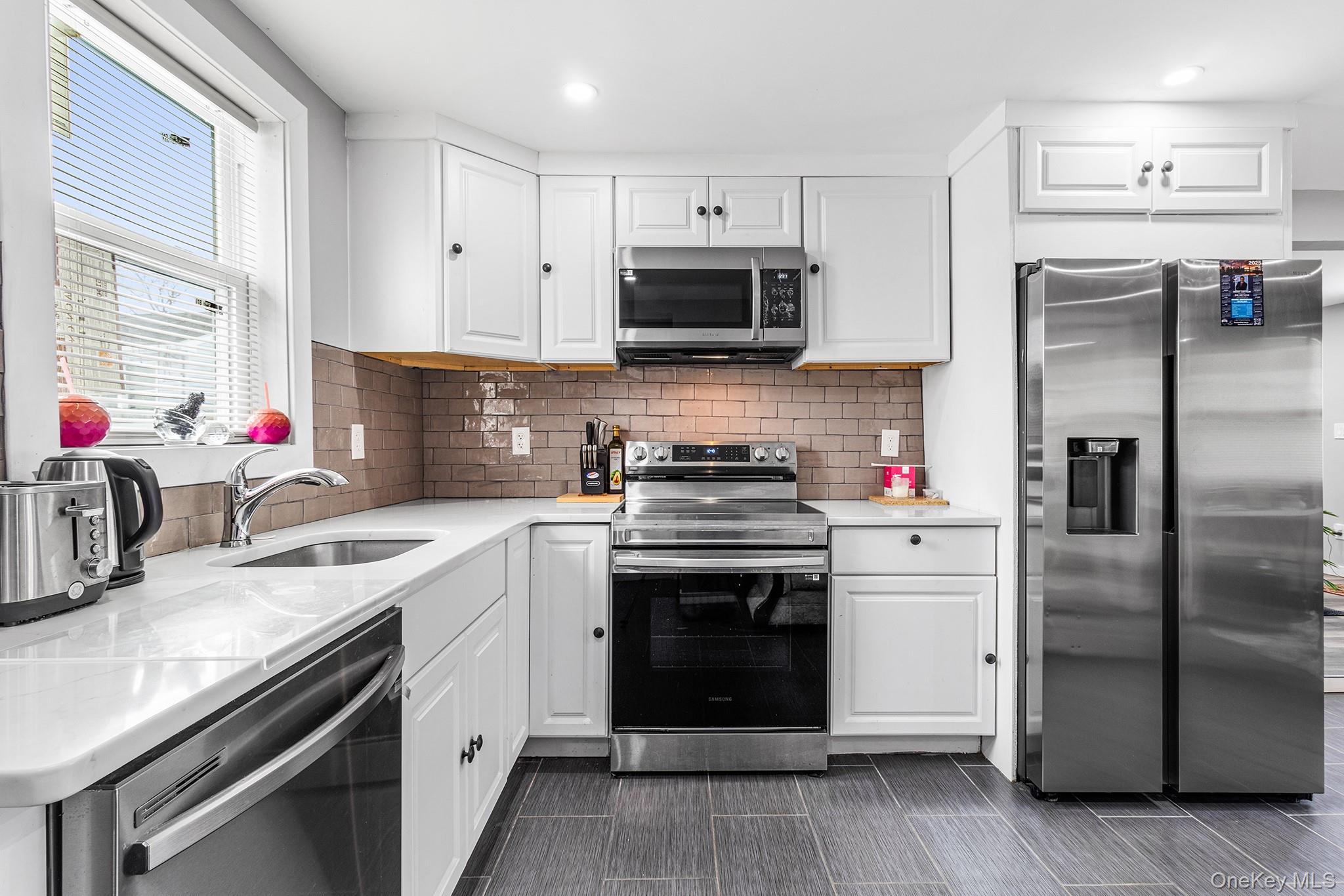 #8 photo, 9 Deer Street, Wyandanch , NY 11798