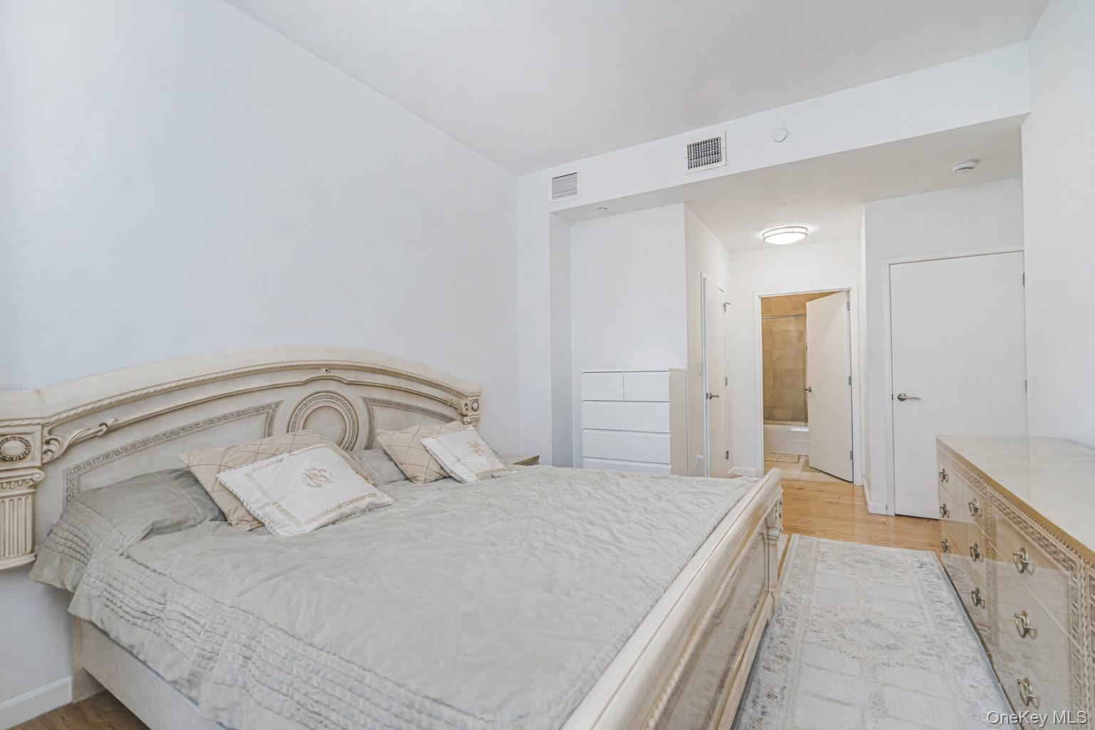 #9 photo, 50 oceana Drive, Brooklyn , NY 11235