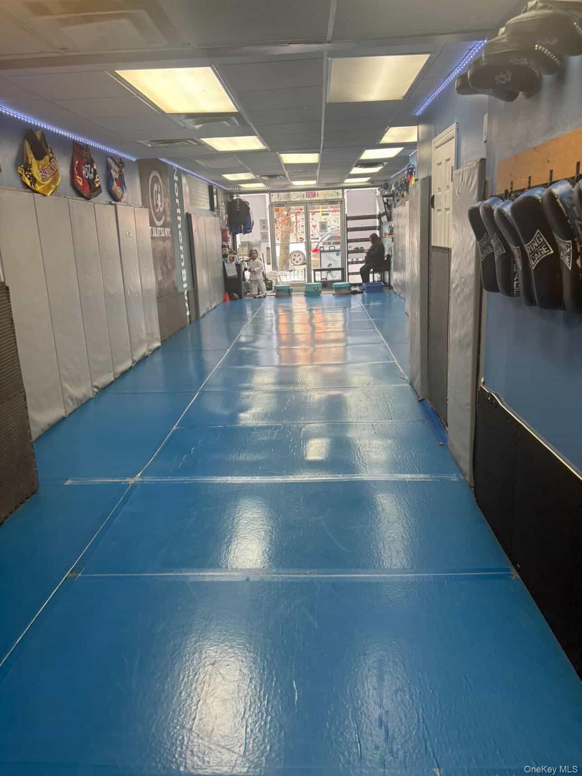 #2 photo, 80-22 Northern Boulevard, Jackson Heights , NY 11372