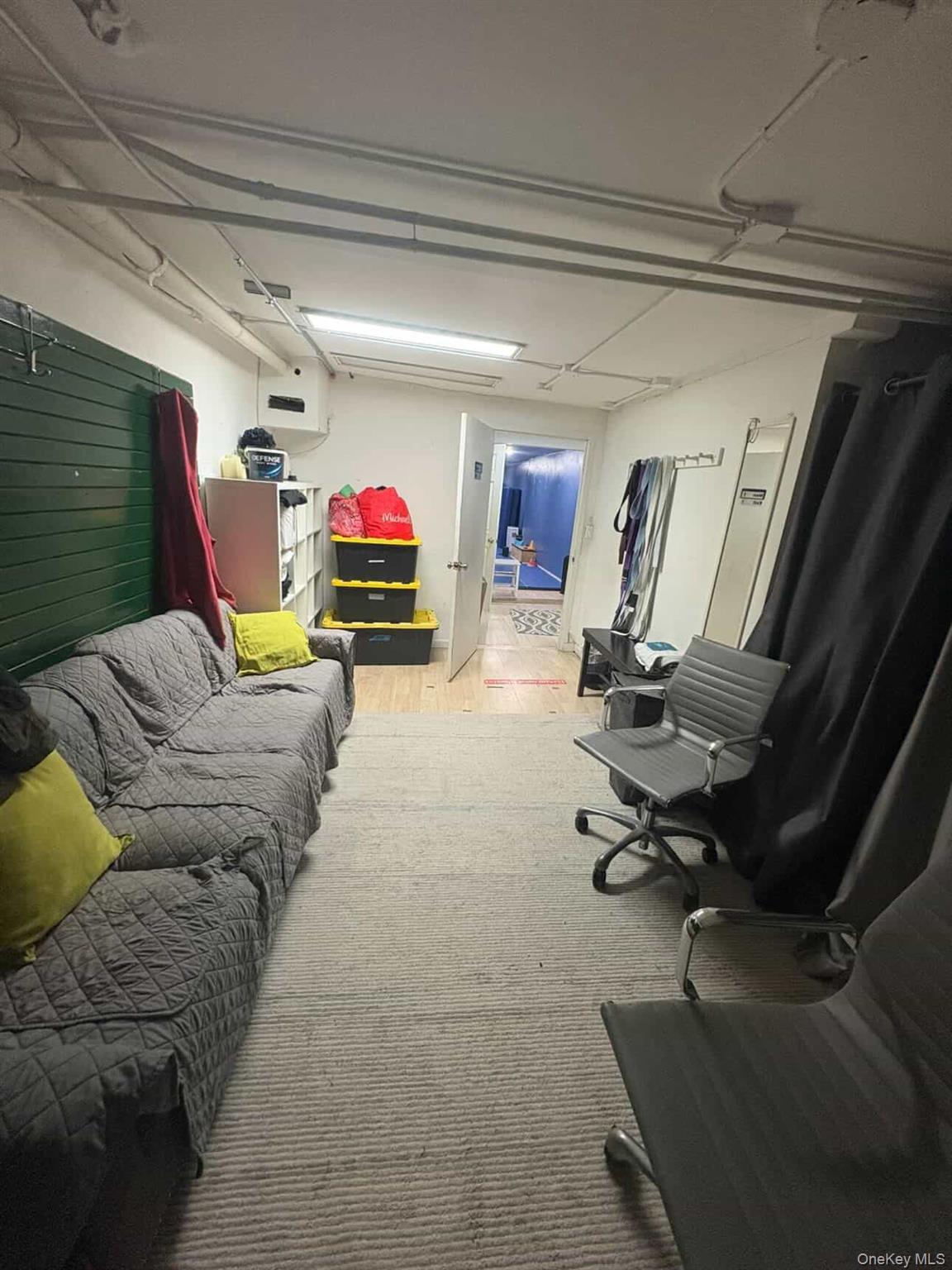 #3 photo, 80-22 Northern Boulevard, Jackson Heights , NY 11372