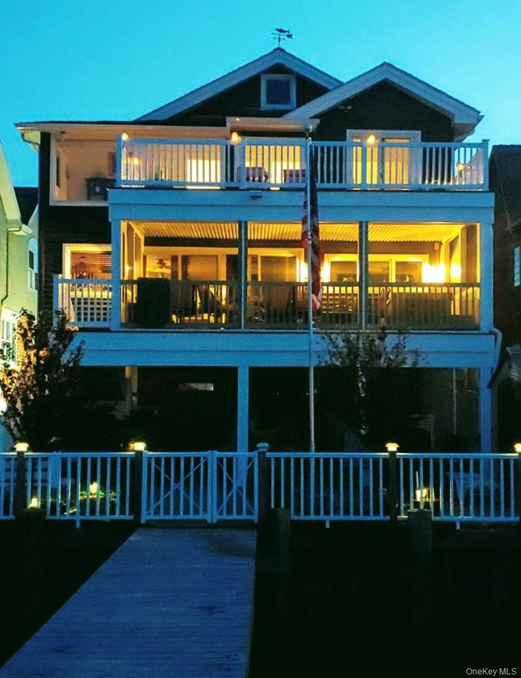 #1 photo, 3433 Bay Front Place, Baldwin , NY 11510