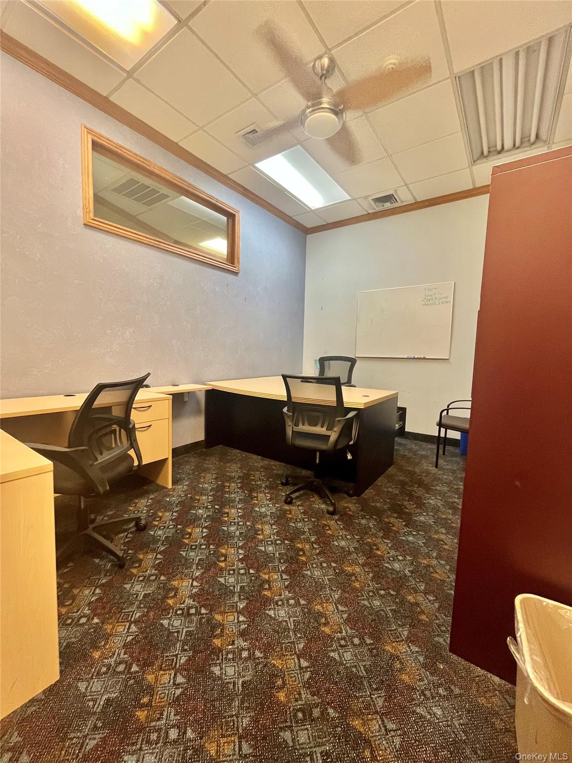 #4 photo, 5020 Sunrise Highway, 长岛 Massapequa Park , NY 11762