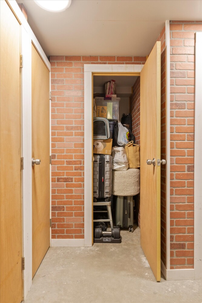 #11 photo, 511 HERKIMER Street, Stuyvesant Heights , NY 11213