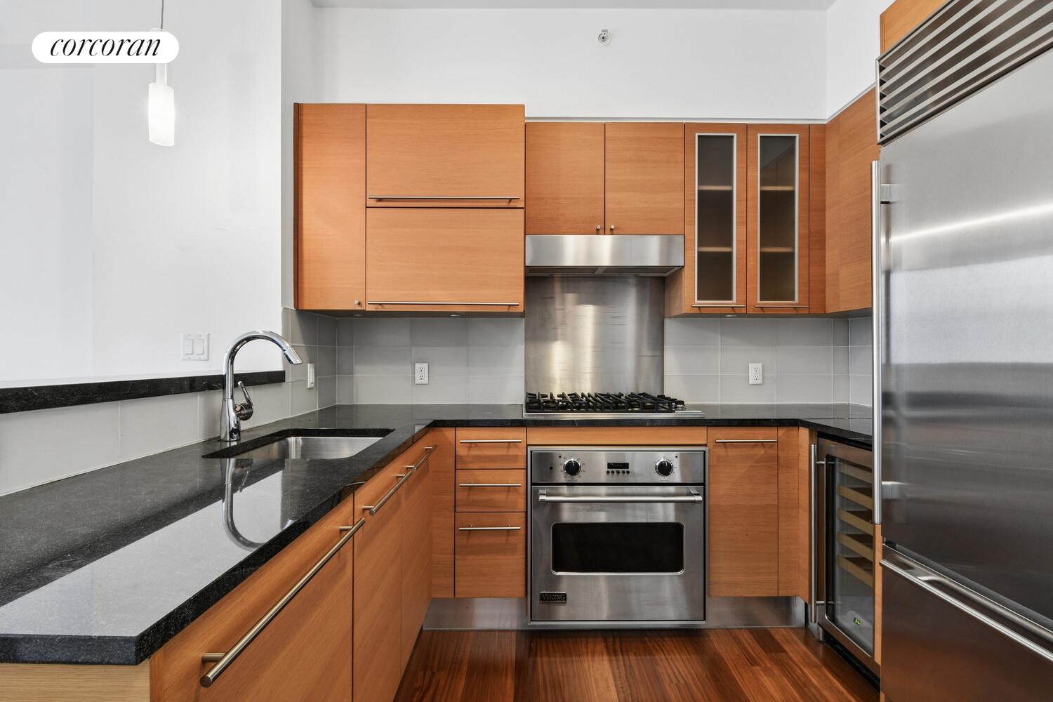 #7 photo, New York City, ম্যানহাটন Lincoln Square , NY 10023