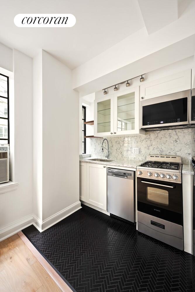 #4 photo, New York City, Murray Hill , NY 10016