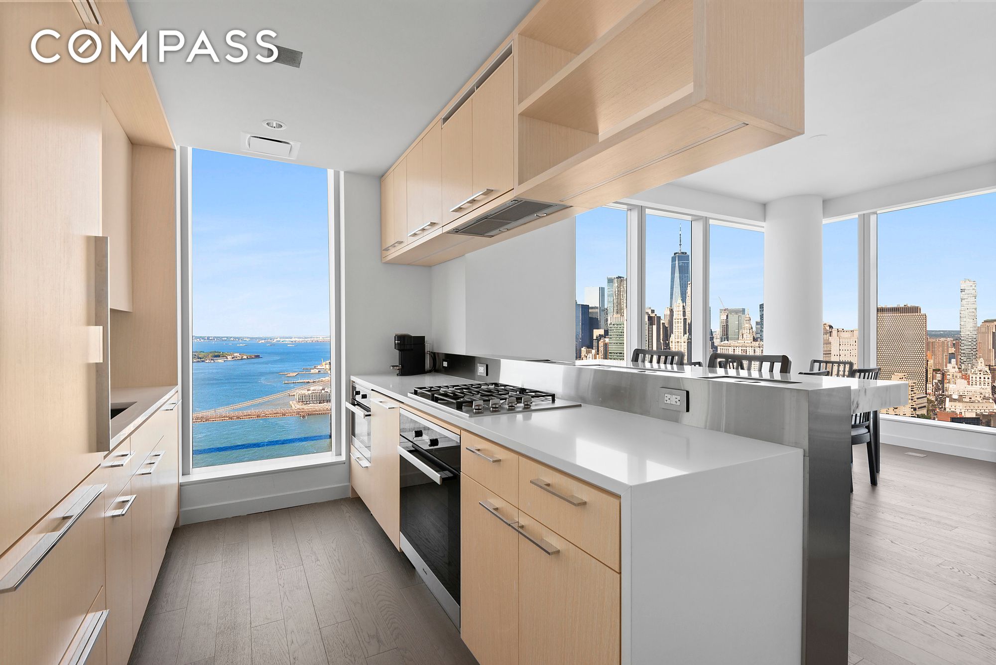 #5 photo, New York City, मैनहटन Two Bridges , NY 10002