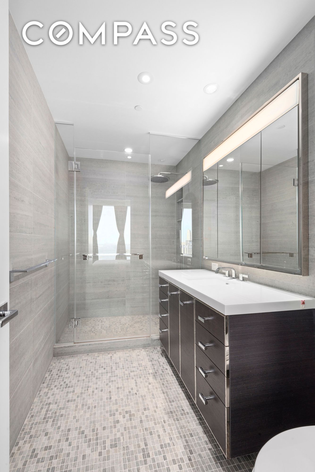 #7 photo, New York City, मैनहटन Two Bridges , NY 10002