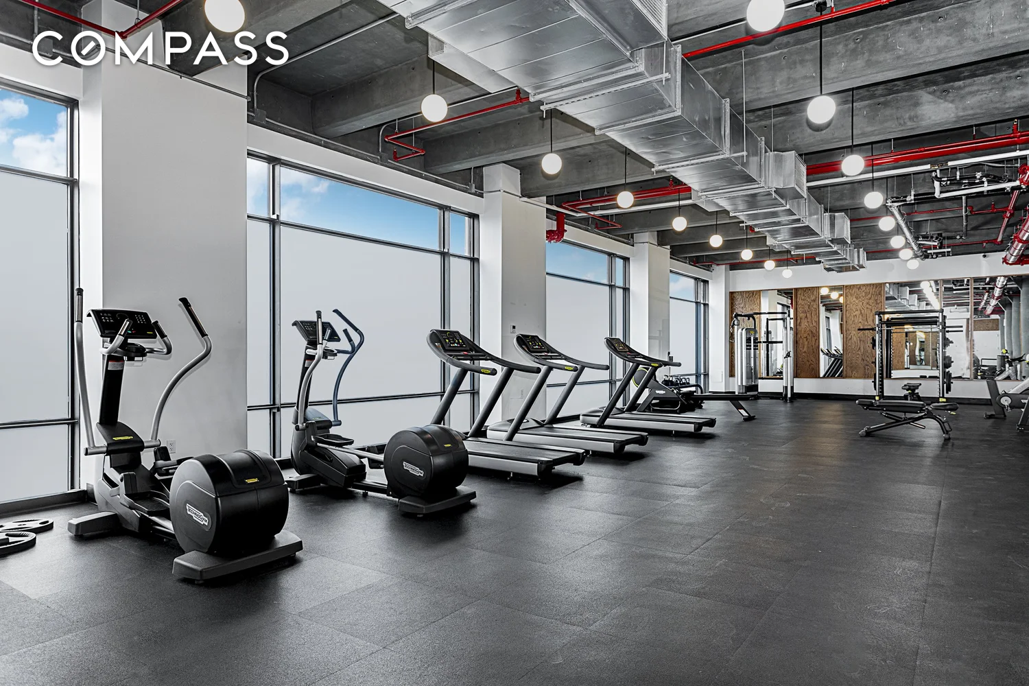 #14 photo, 160 Imlay Street, Бруклин ‖ Red Hook , NY 11231