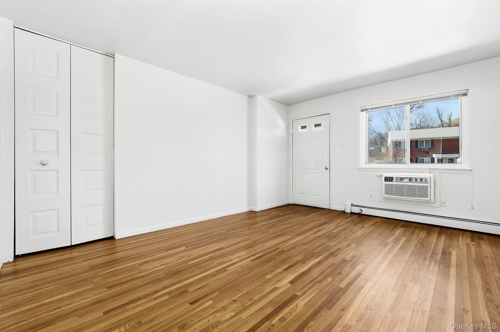 #6 photo, 57 Manor Drive, Cornwall , NY 12518