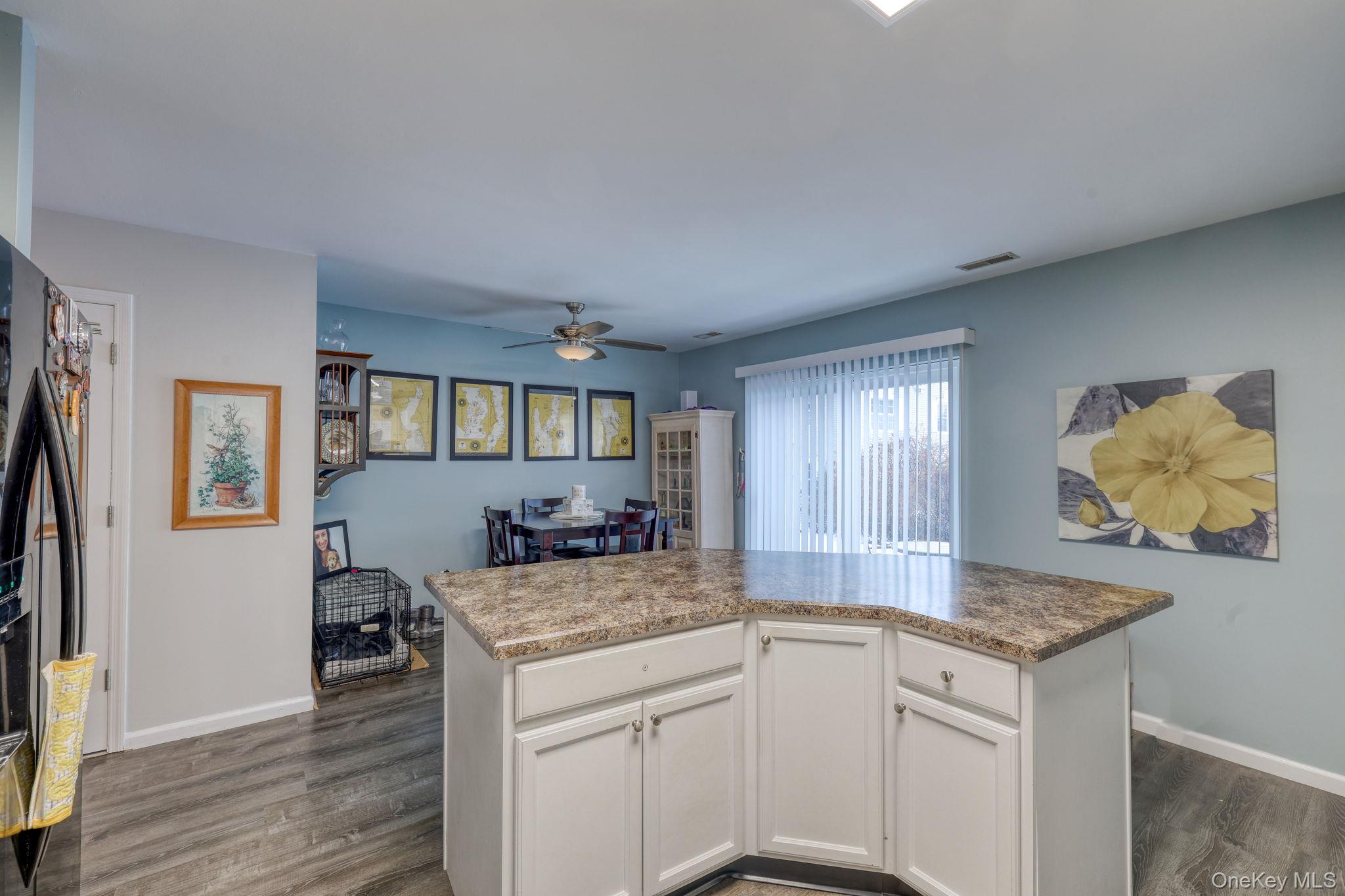 #9 photo, 614 Crab Apple Lane, 纽约州 New Windsor , NY 12553