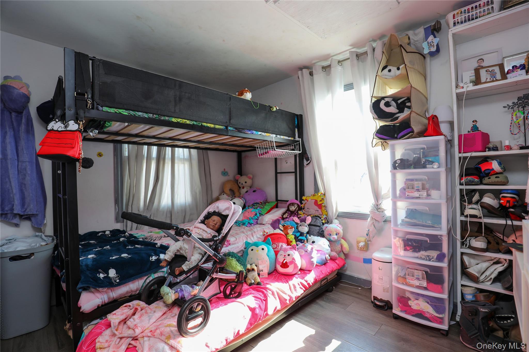 #11 photo, 654 Broadway, Esopus , NY 12429