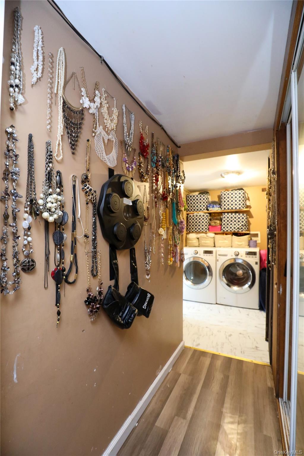 #13 photo, 654 Broadway, Esopus , NY 12429