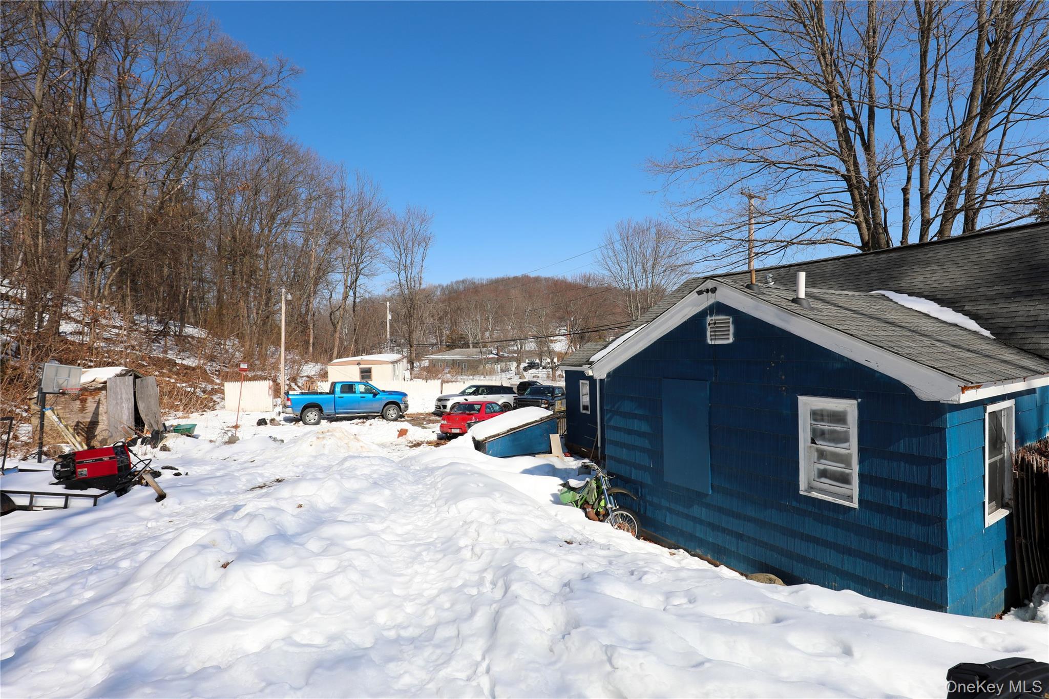 #17 photo, 654 Broadway, Esopus , NY 12429