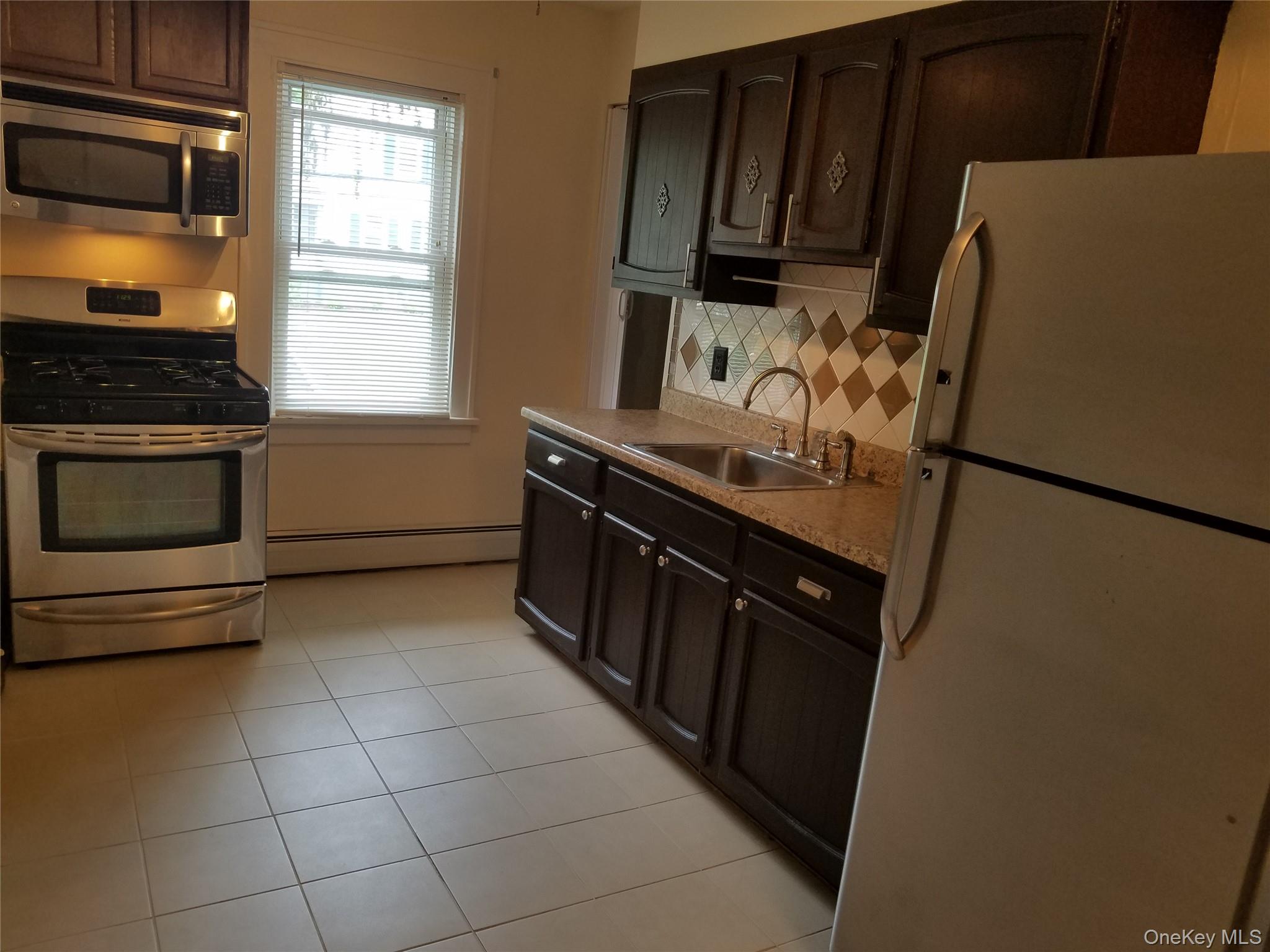 #4 photo, 50 Mountainview Avenue, Pearl River , NY 10965