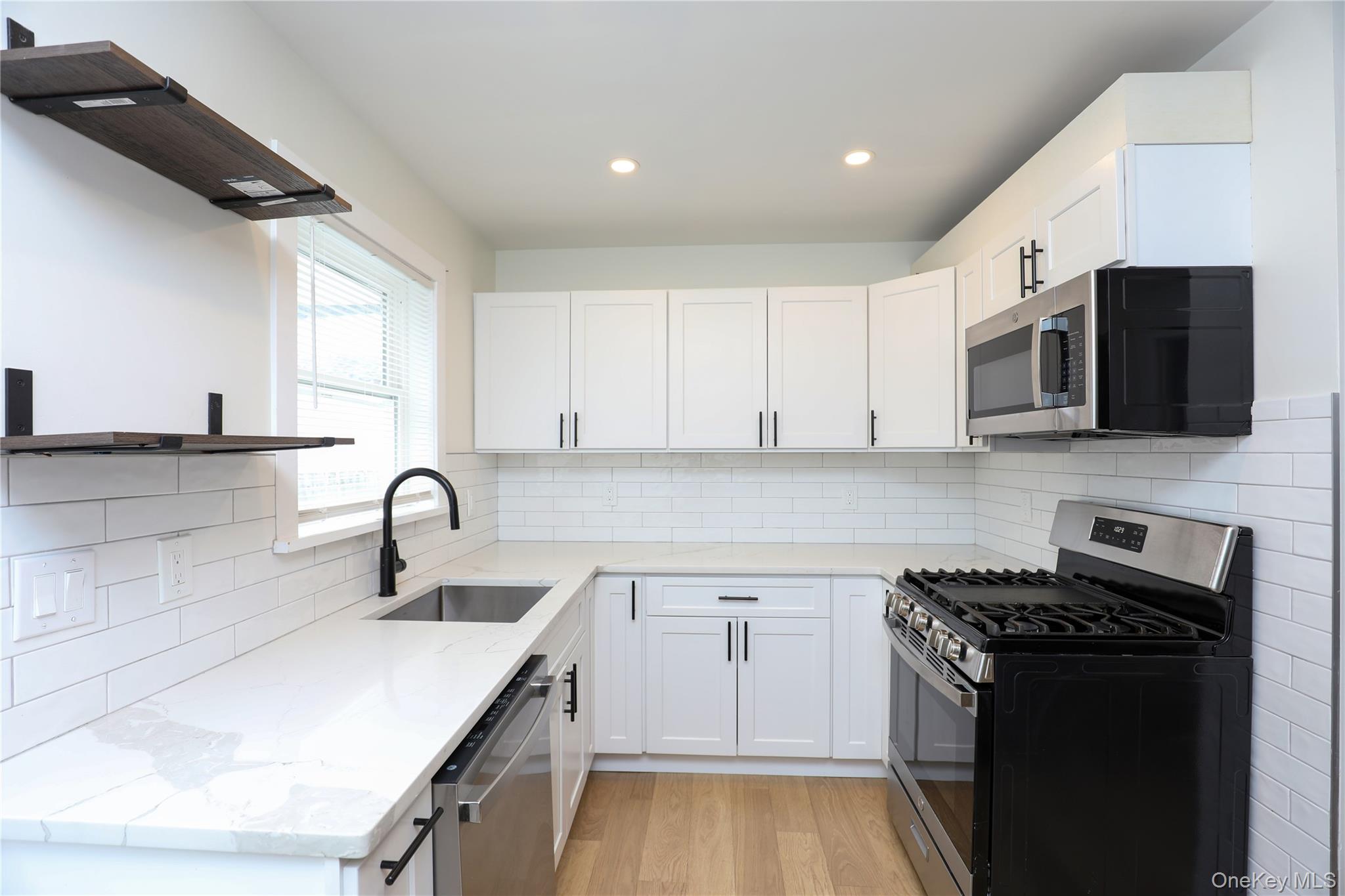 #5 photo, 144 Downs Street, Kingston , NY 12401