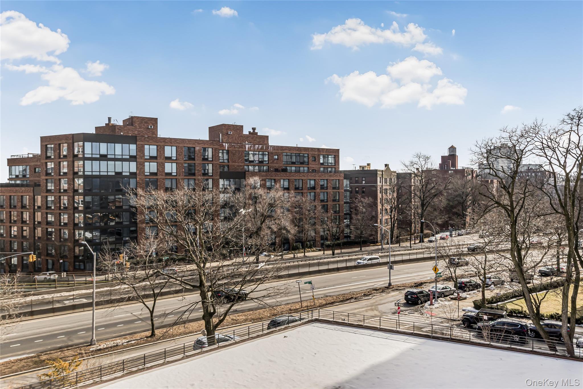 #16 photo, 3515 Henry Hudson Parkway, Bronx , NY 10463