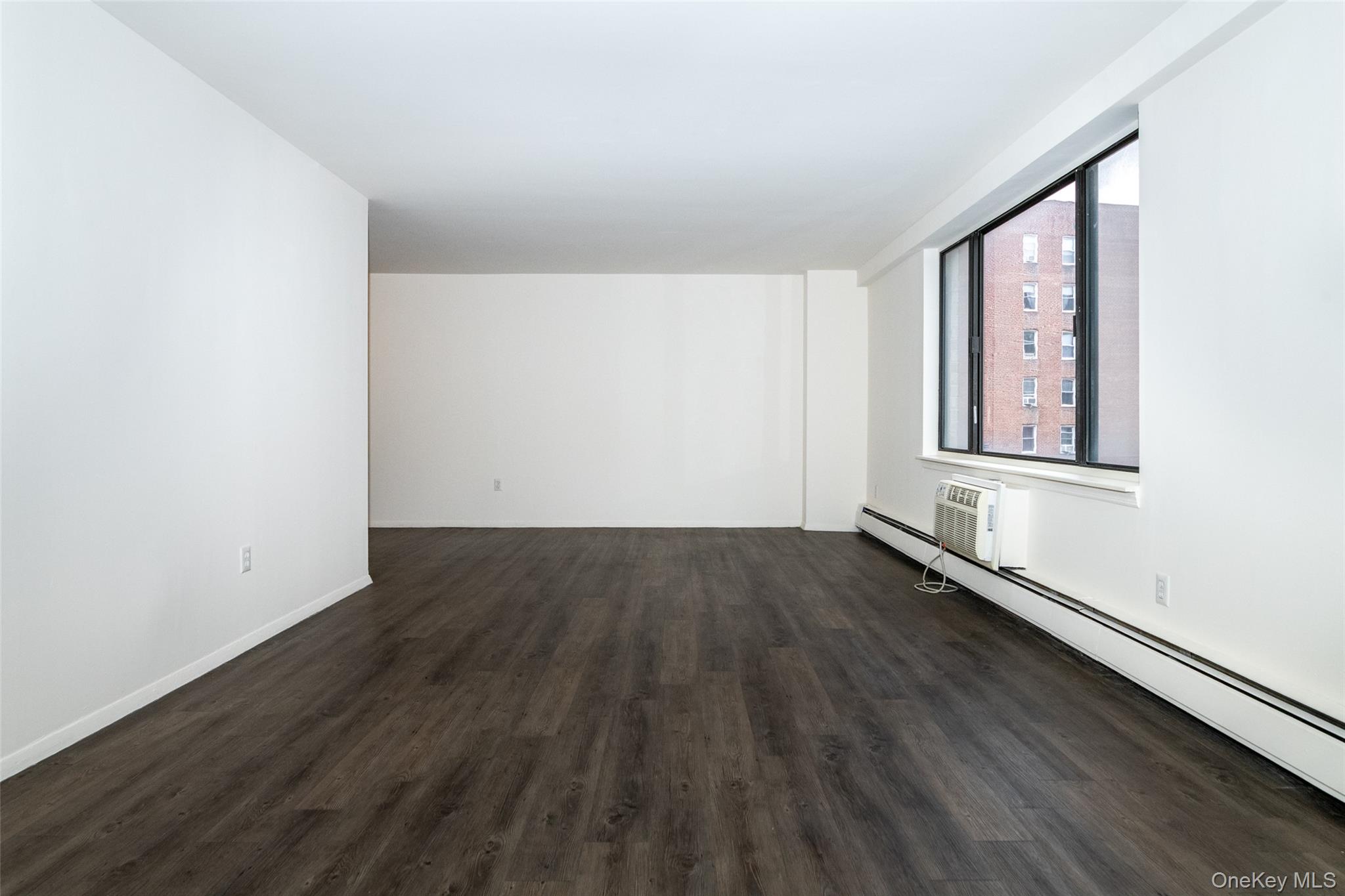 #12 photo, 7 Lake Street, White Plains , NY 10603