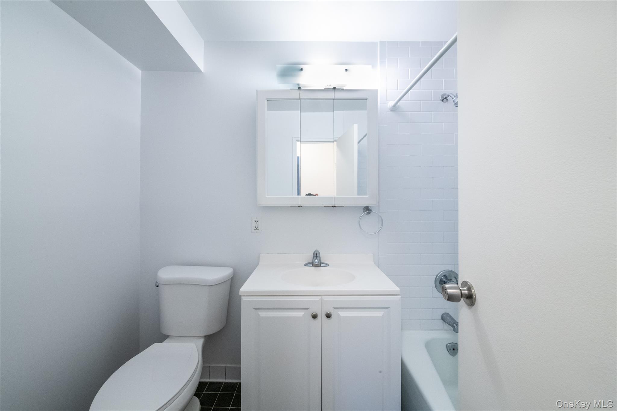 #15 photo, 7 Lake Street, White Plains , NY 10603