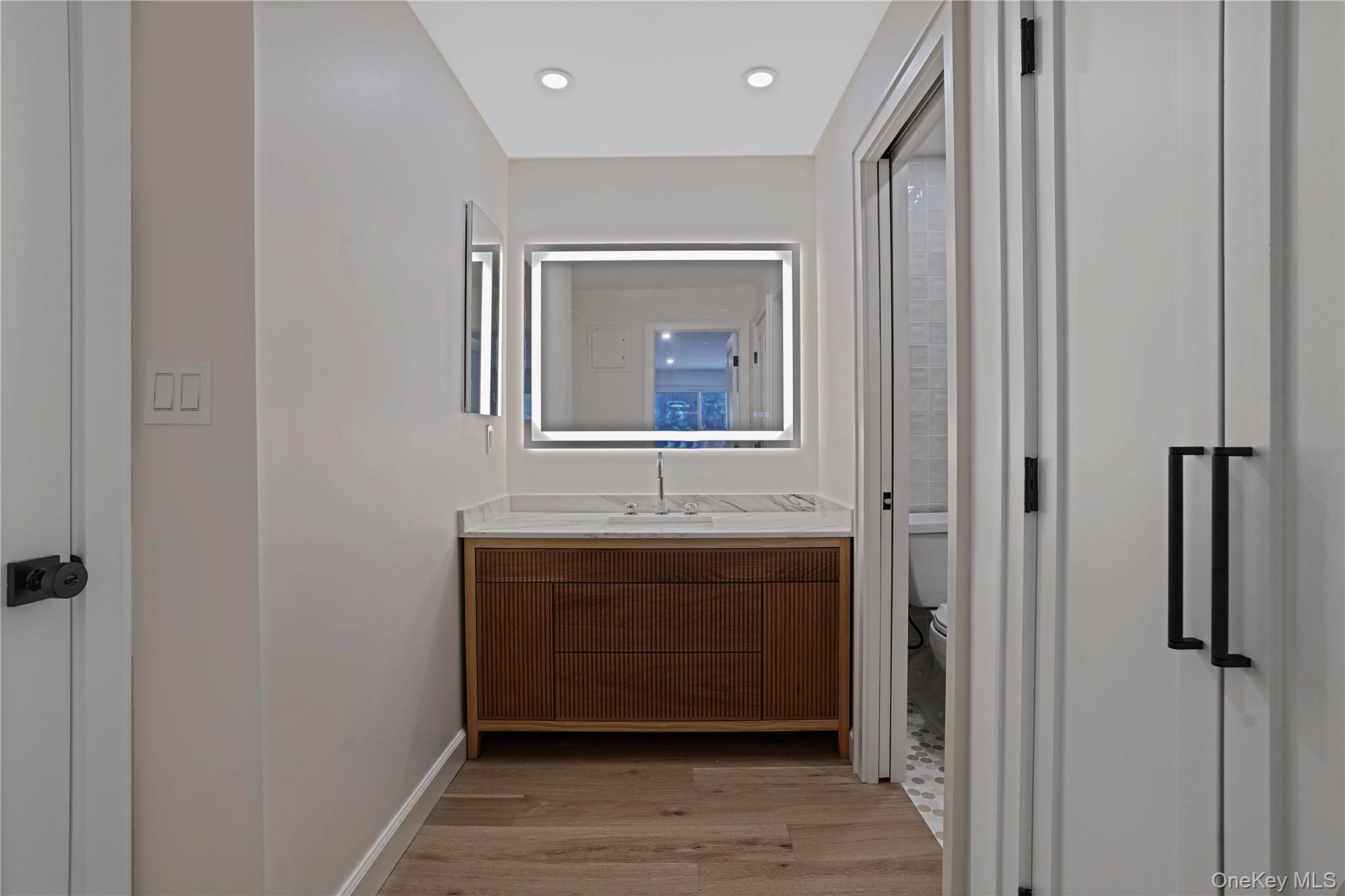 #8 photo, 400 High Point Drive, Hartsdale , NY 10530