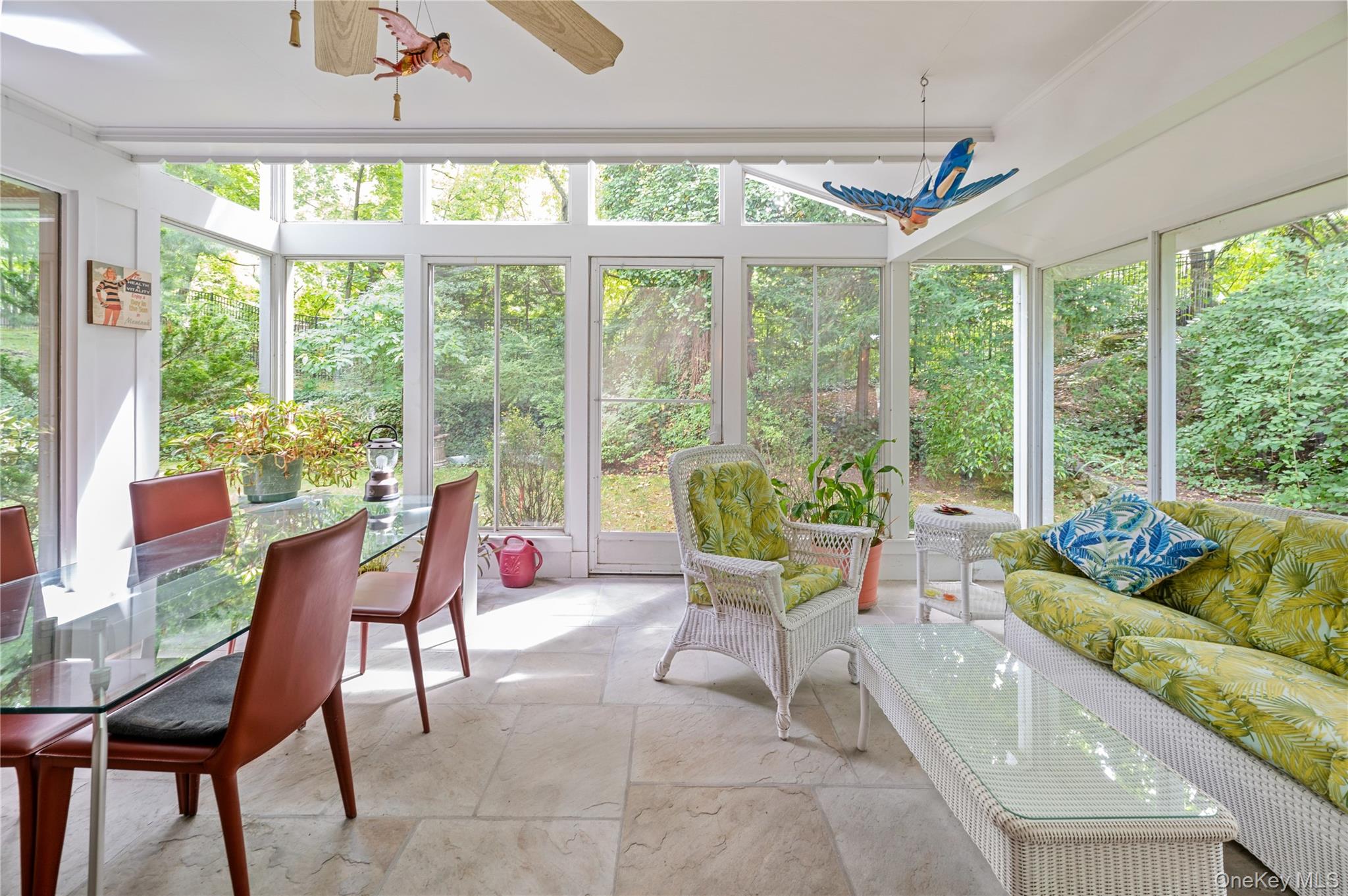 #15 photo, 160 Hampshire Road, Bronxville , NY 10708