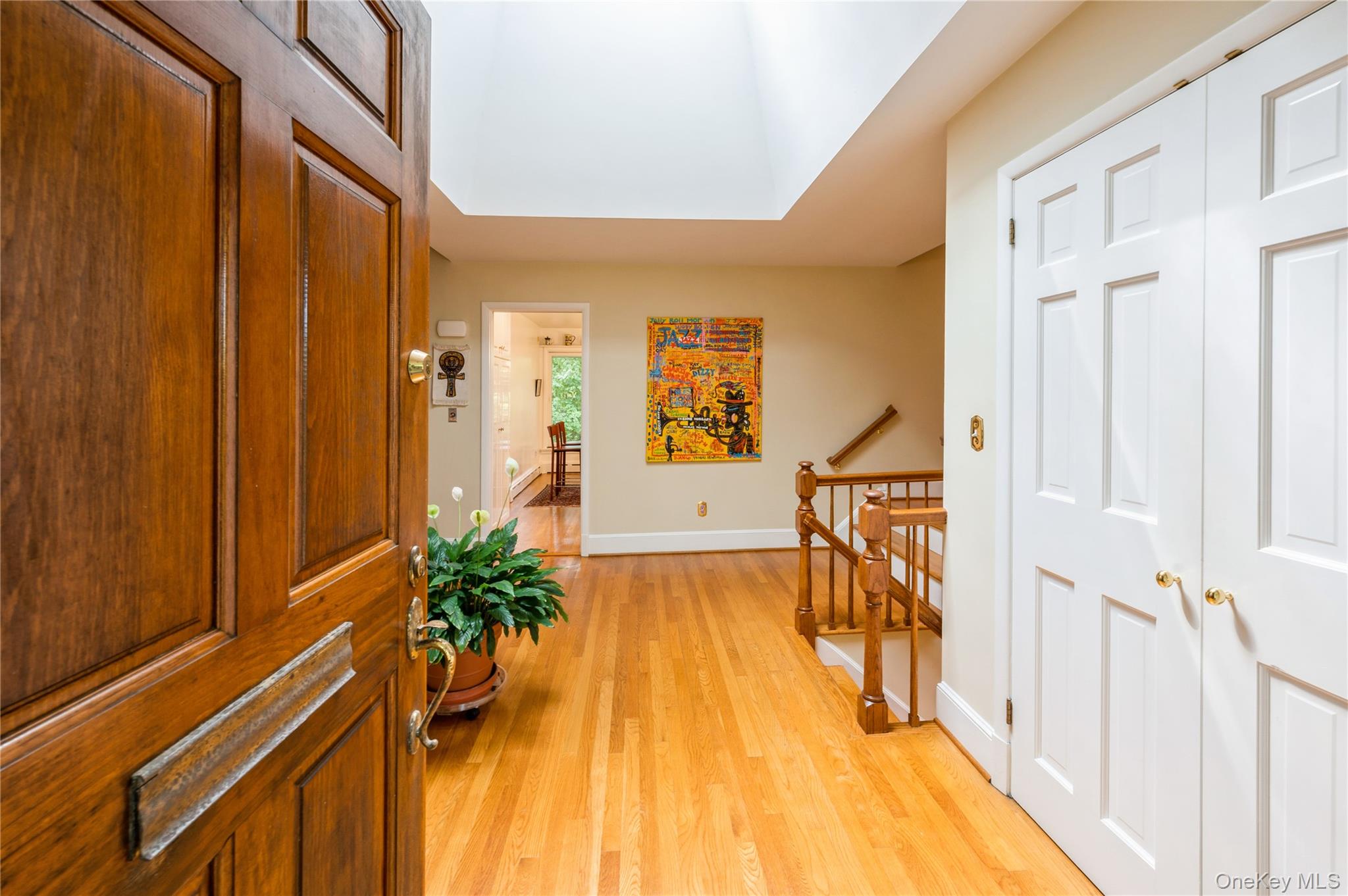 #4 photo, 160 Hampshire Road, Bronxville , NY 10708