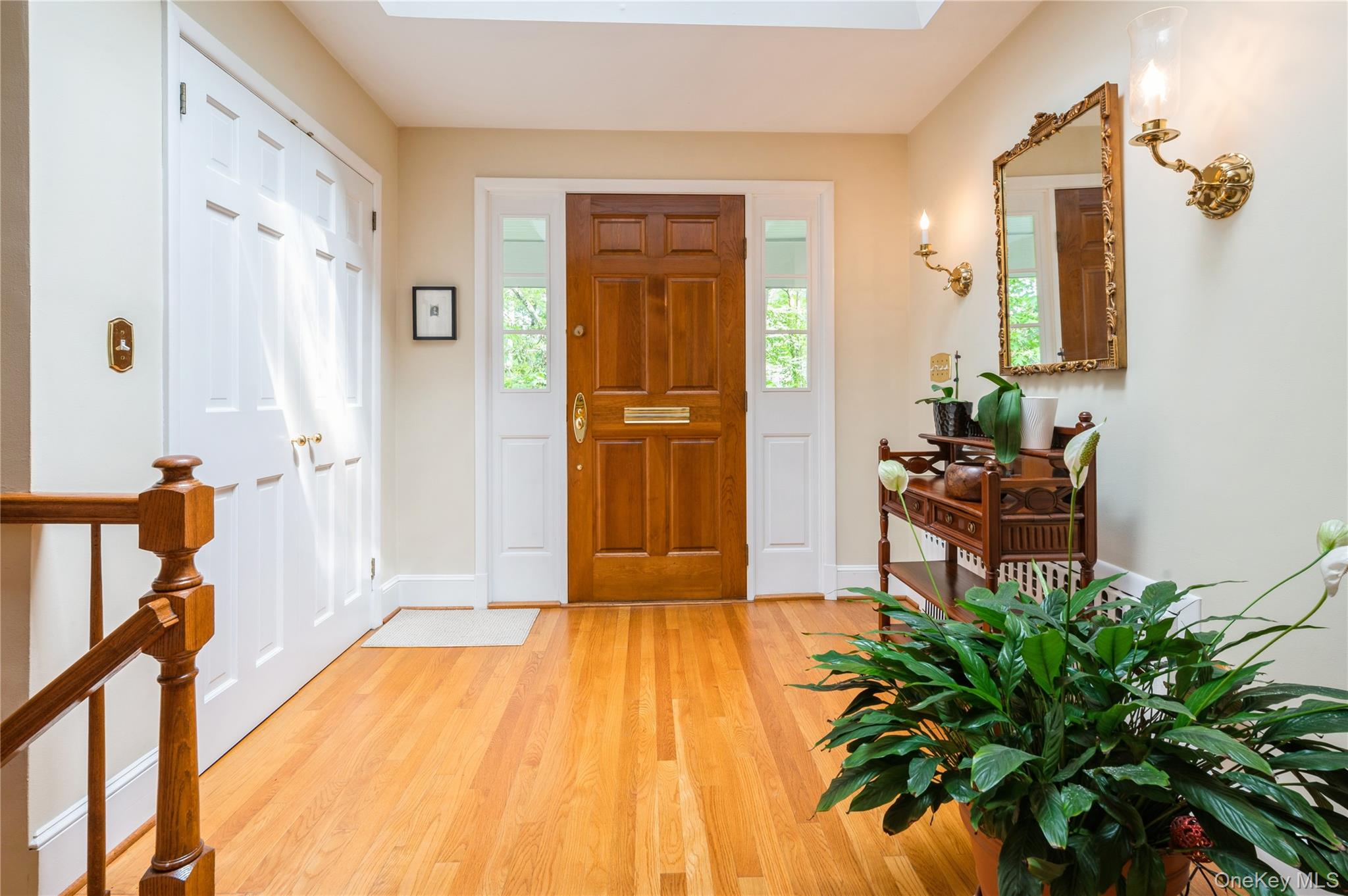 #5 photo, 160 Hampshire Road, Bronxville , NY 10708