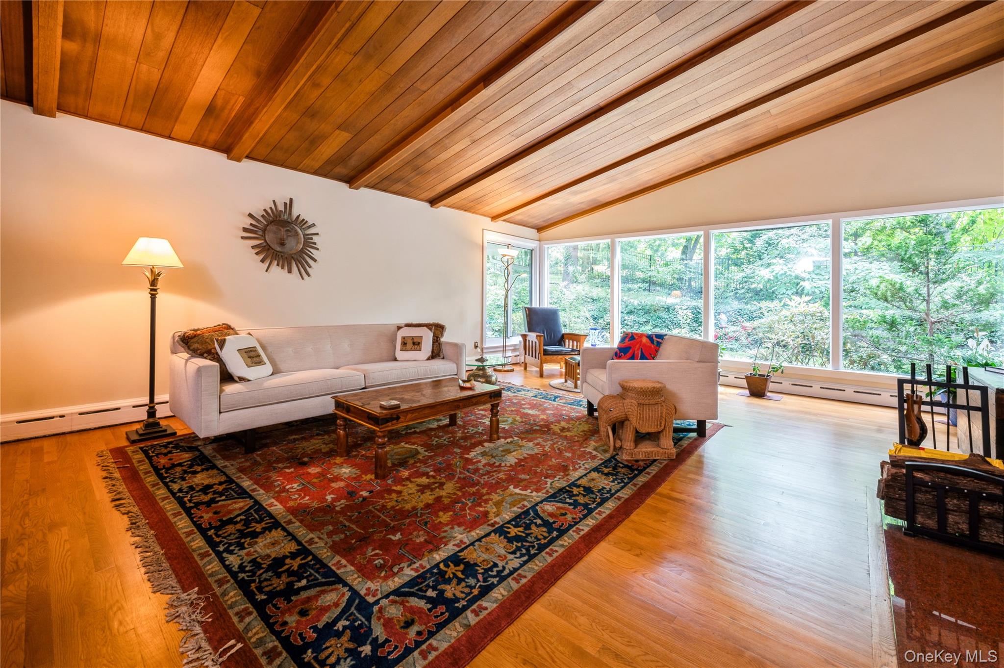 #7 photo, 160 Hampshire Road, Bronxville , NY 10708