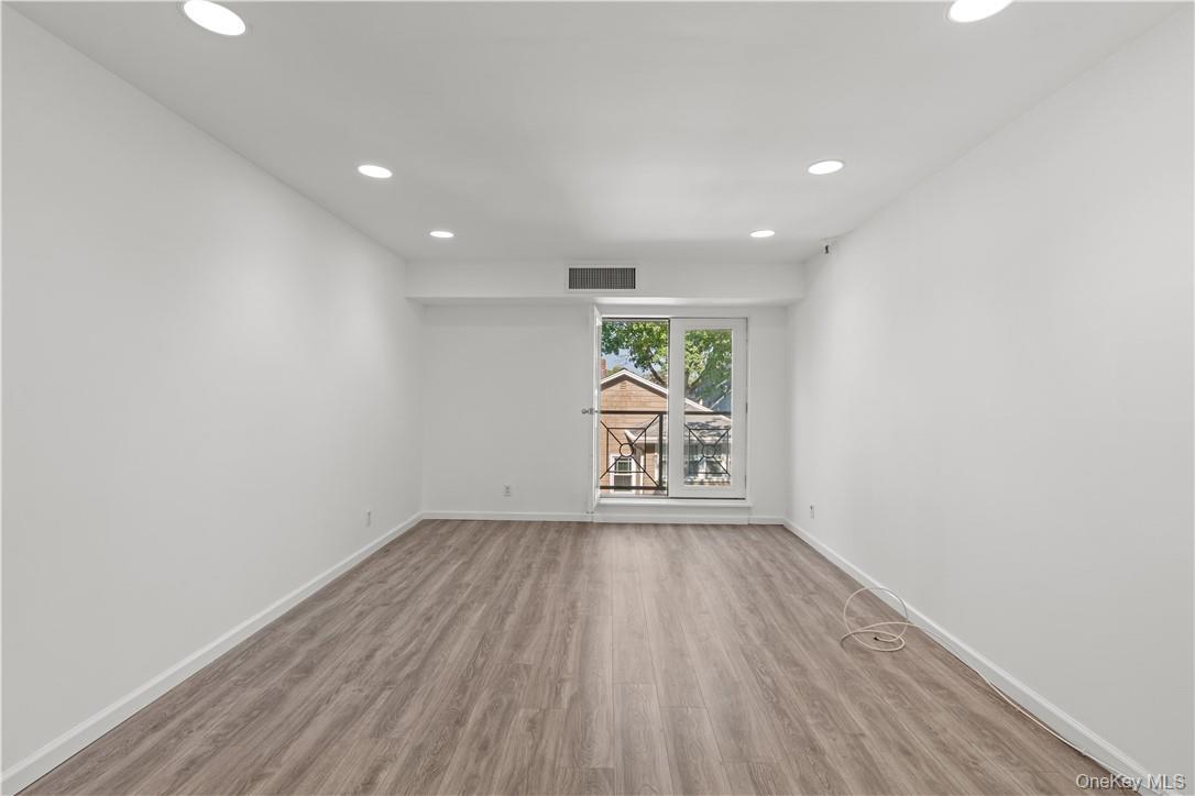 #5 photo, 501 N Barry Avenue, Mamaroneck , NY 10543