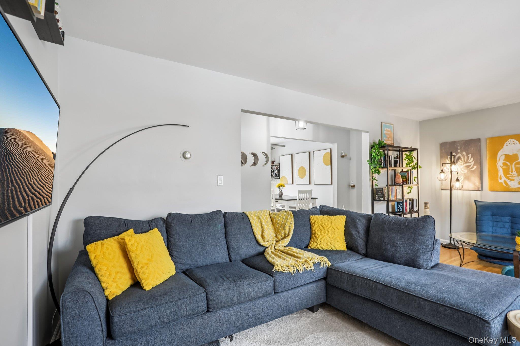 #6 photo, 9 Oxford Court, Suffern , NY 10901