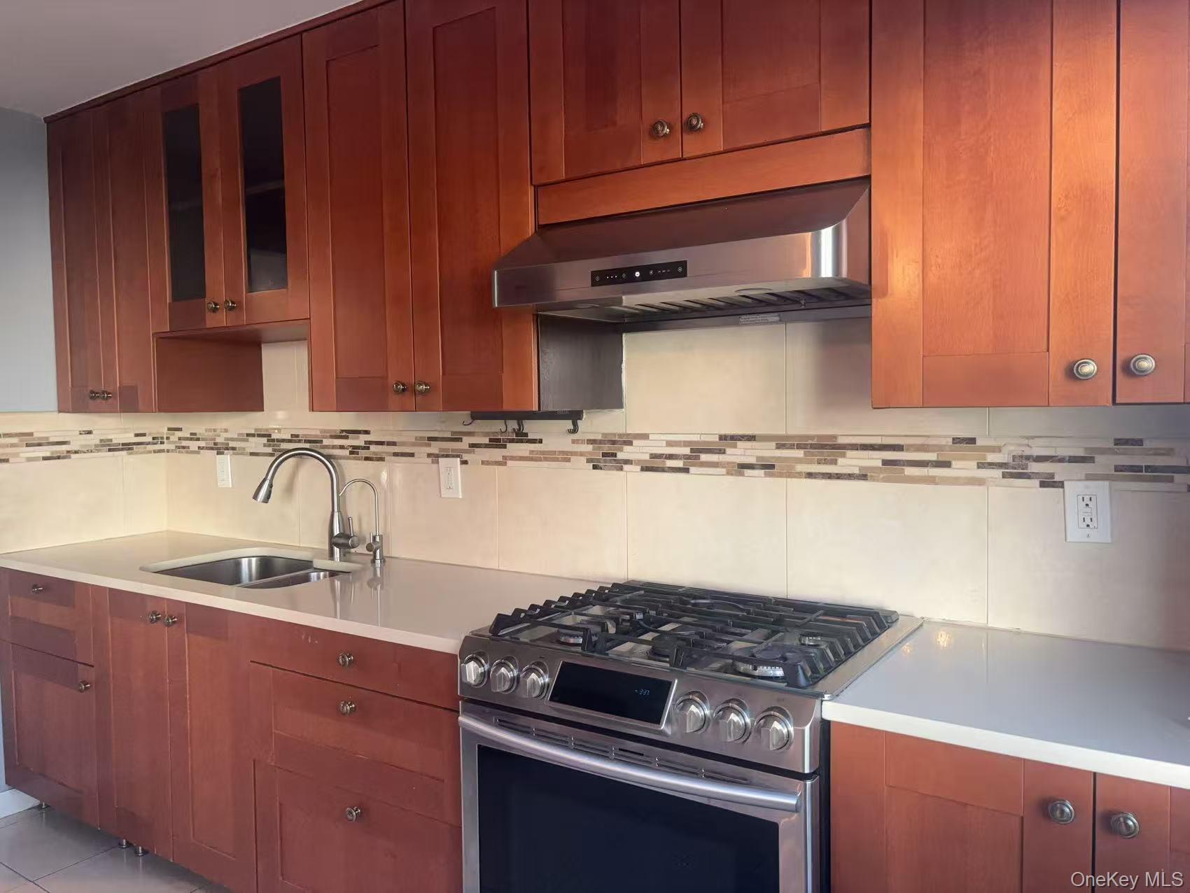 #2 photo, 207-09 35th Avenue, Bayside , NY 11361