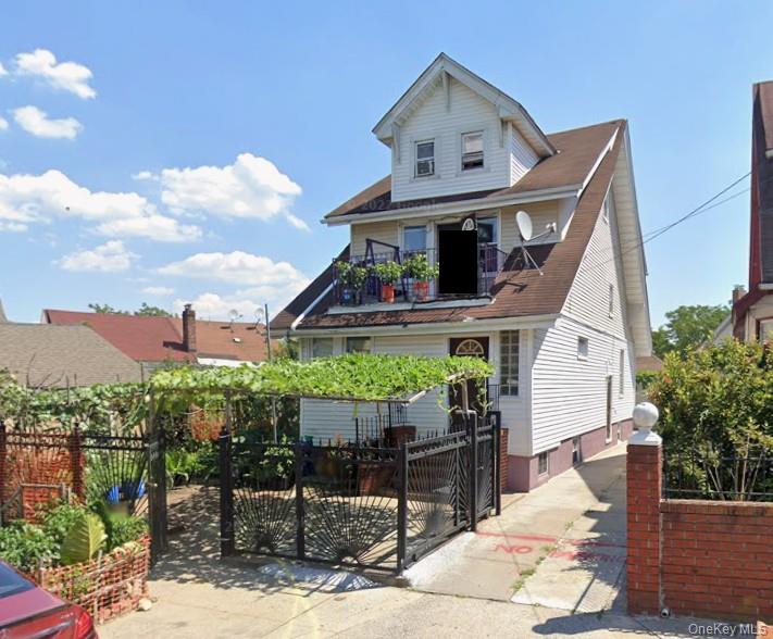 #1 photo, 16144 86th Avenue, कुईंस Jamaica , NY 11432