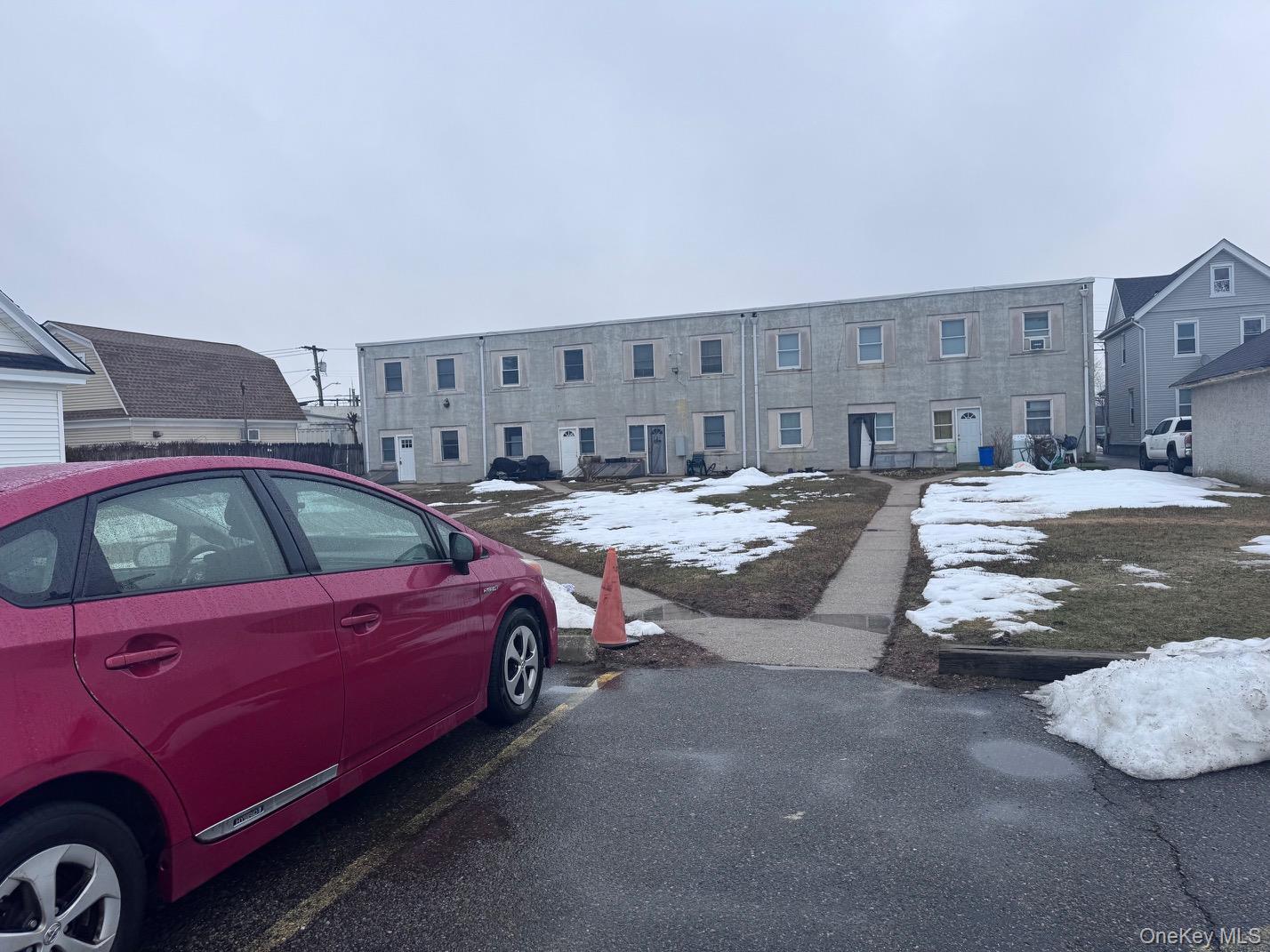 #16 photo, 62 Jerusalem Avenue, Hicksville , NY 11801