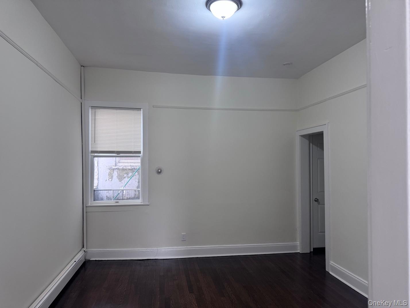 #7 photo, 62 Jerusalem Avenue, Hicksville , NY 11801