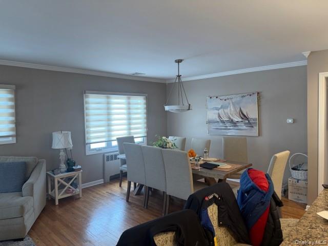 #3 photo, 2 Grenville Court, East Rockaway , NY 11518