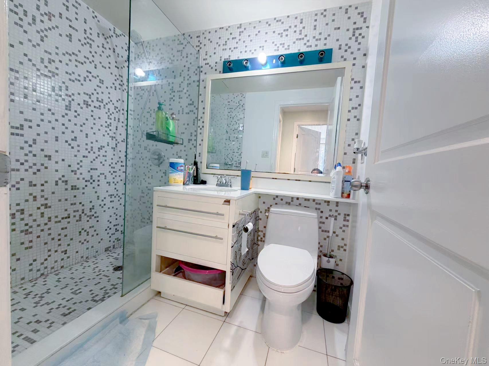 #17 photo, 132-03 Sanford Avenue, 皇后区 Flushing , NY 11355