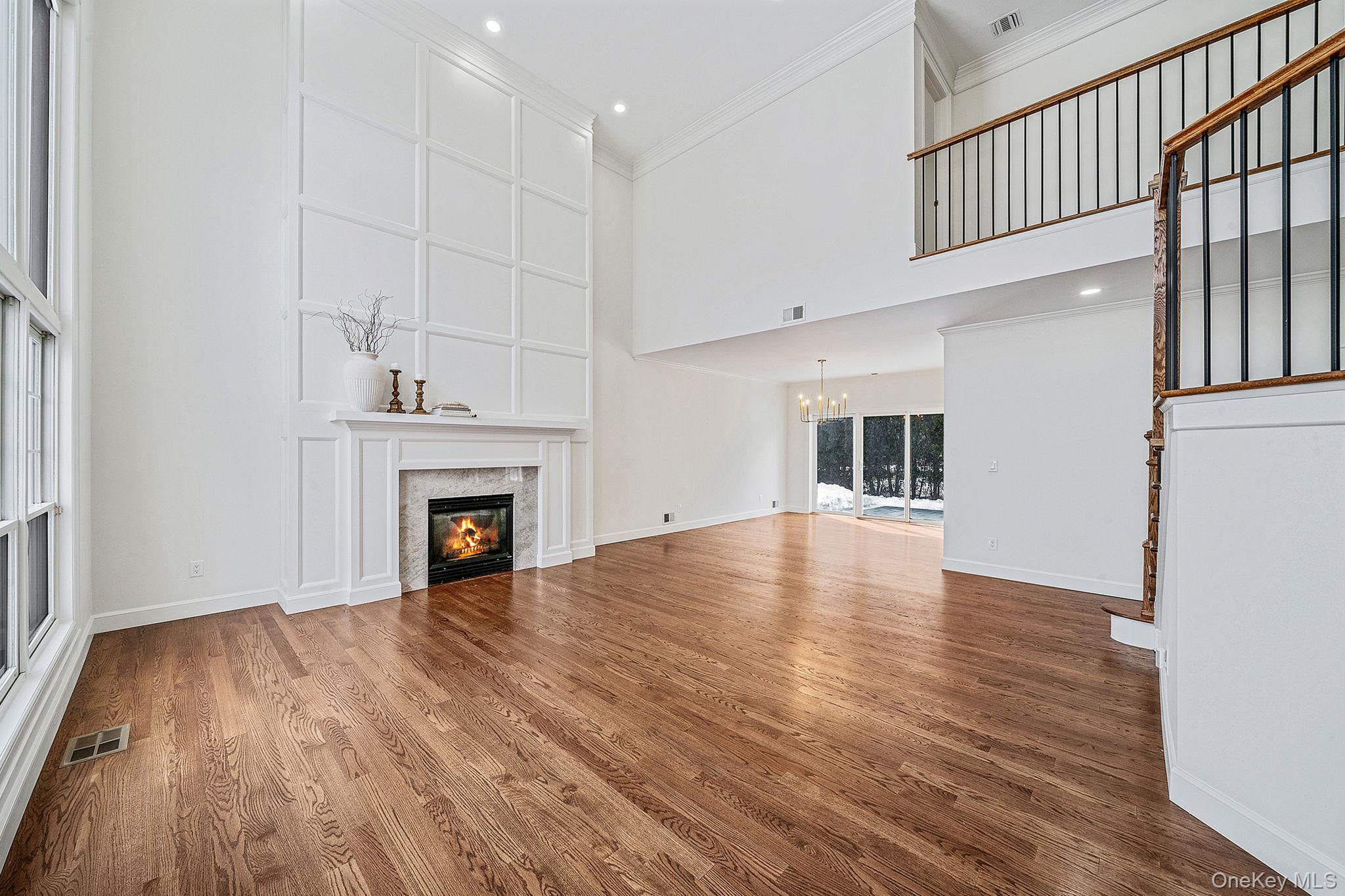 #3 photo, 118 Fairway View Drive, Commack , NY 11725