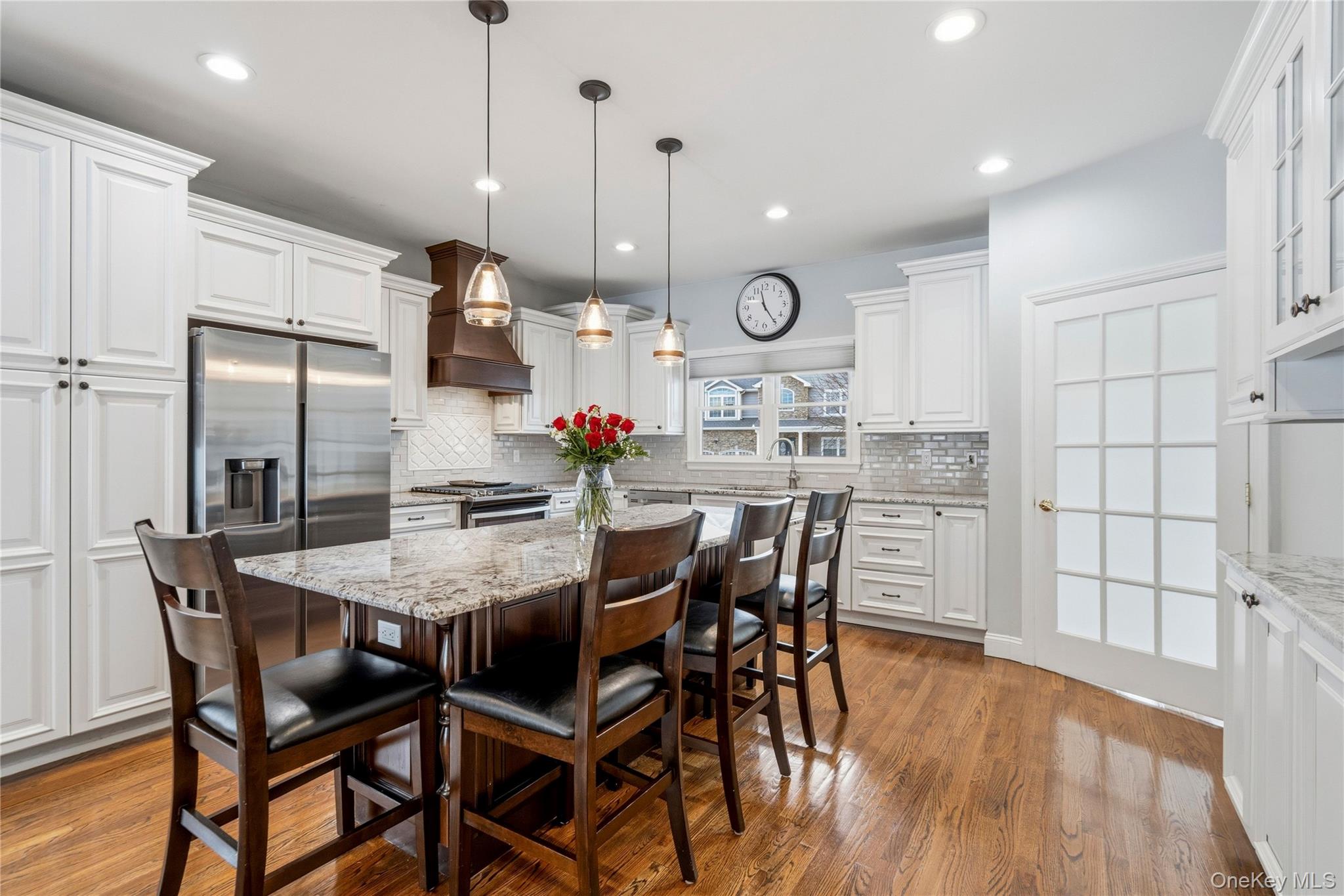 #4 photo, 75 Syosset Circle, स्योसेट Syosset , NY 11791