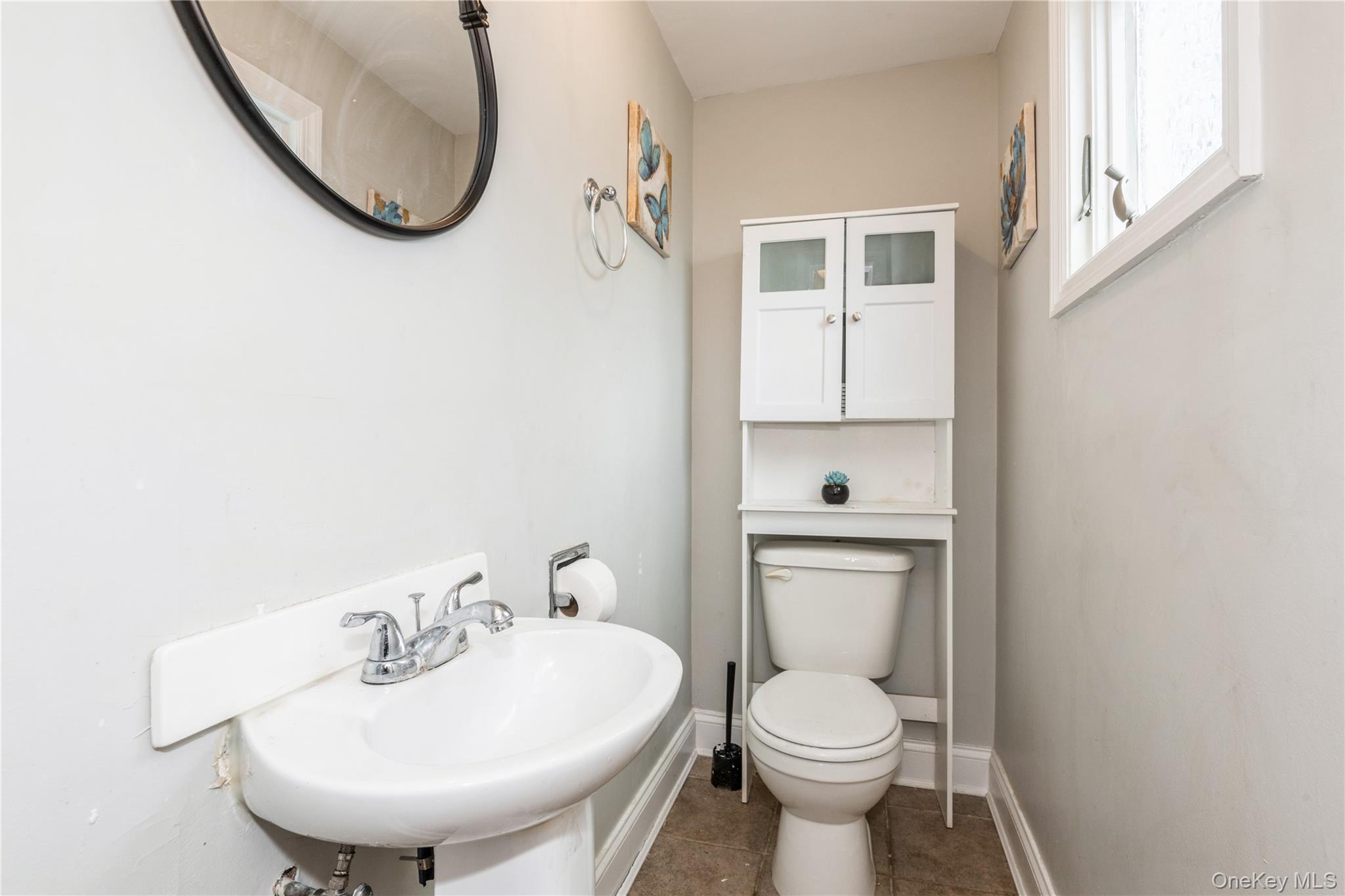 #11 photo, 49 Eddie Avenue, North Babylon , NY 11703