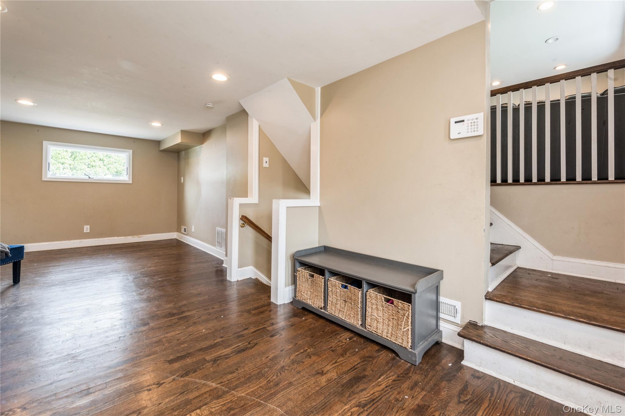 #9 photo, 49 Eddie Avenue, North Babylon , NY 11703