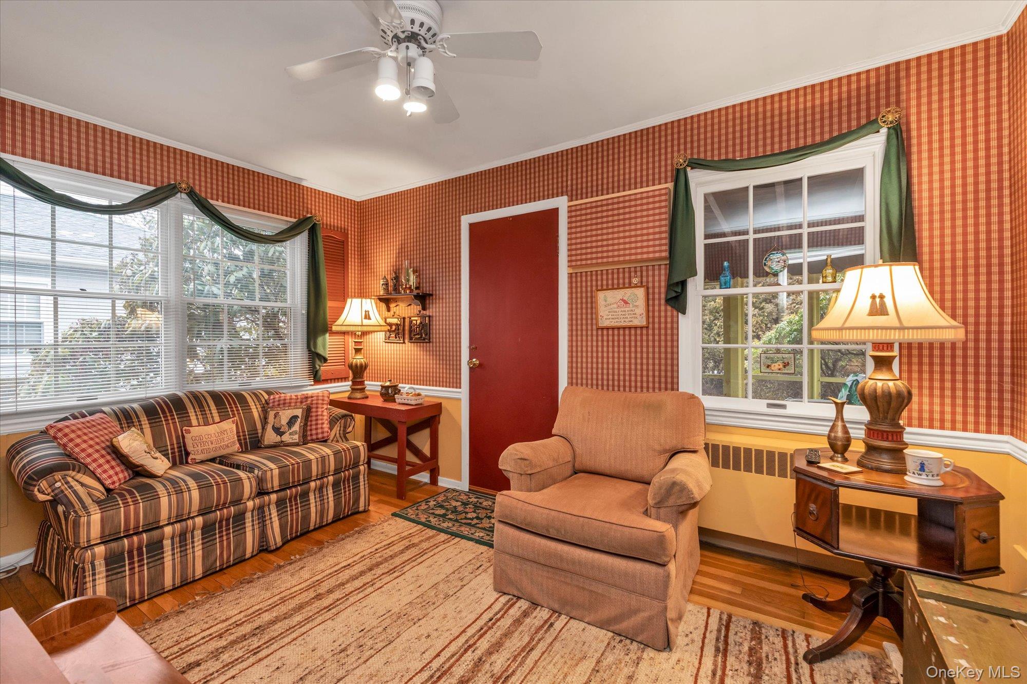 #8 photo, 55 Vassar Street, Garden City , NY 11530