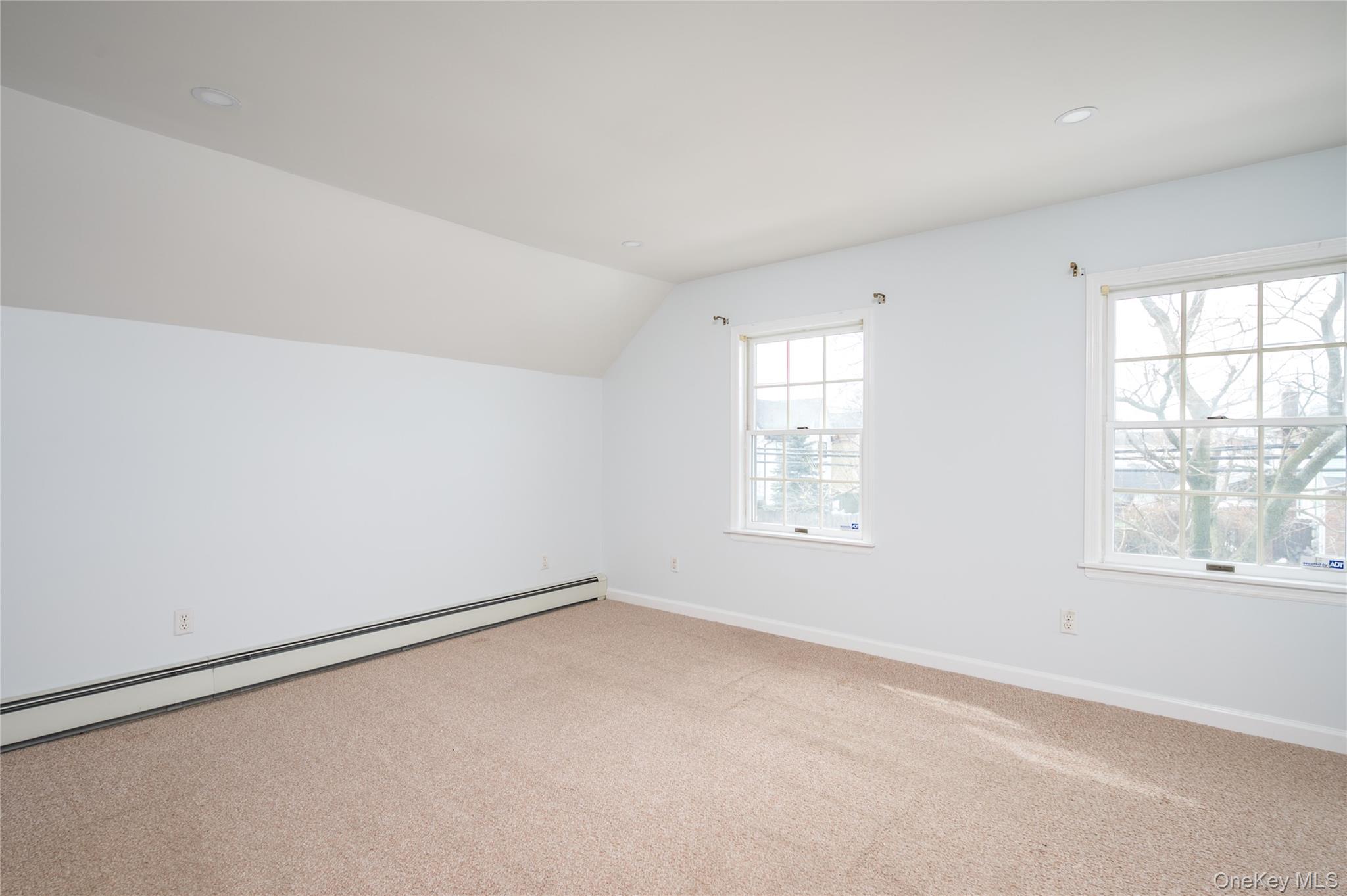 #12 photo, 9 Harrison Ave, Hicksville , NY 11801