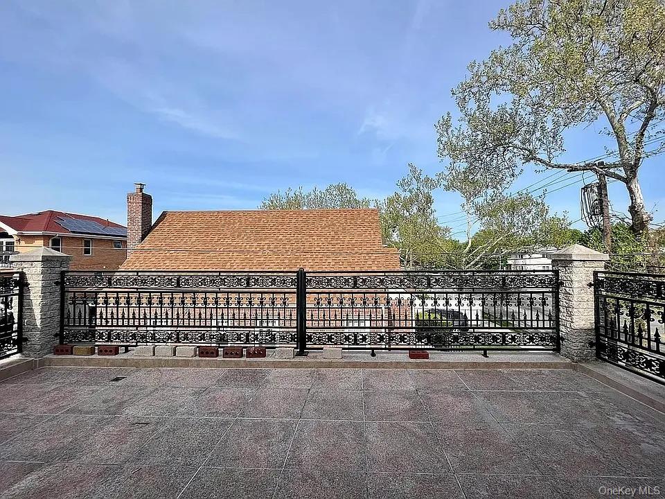 #3 photo, 5651 196th Street, Fresh Meadows , NY 11365