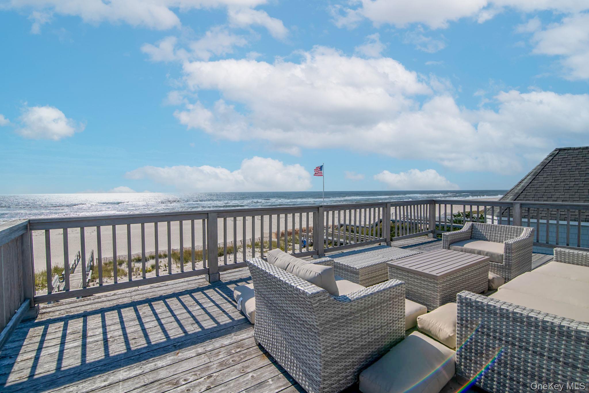 #20 photo, 675 Dune Road, Westhampton Beach , NY 11978