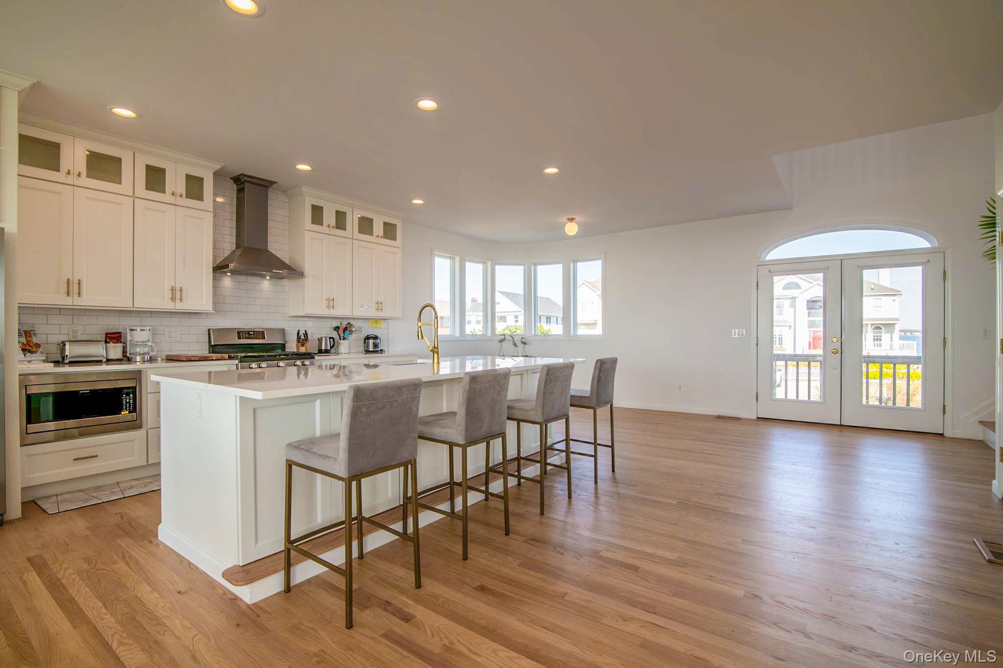 #9 photo, 675 Dune Road, Westhampton Beach , NY 11978