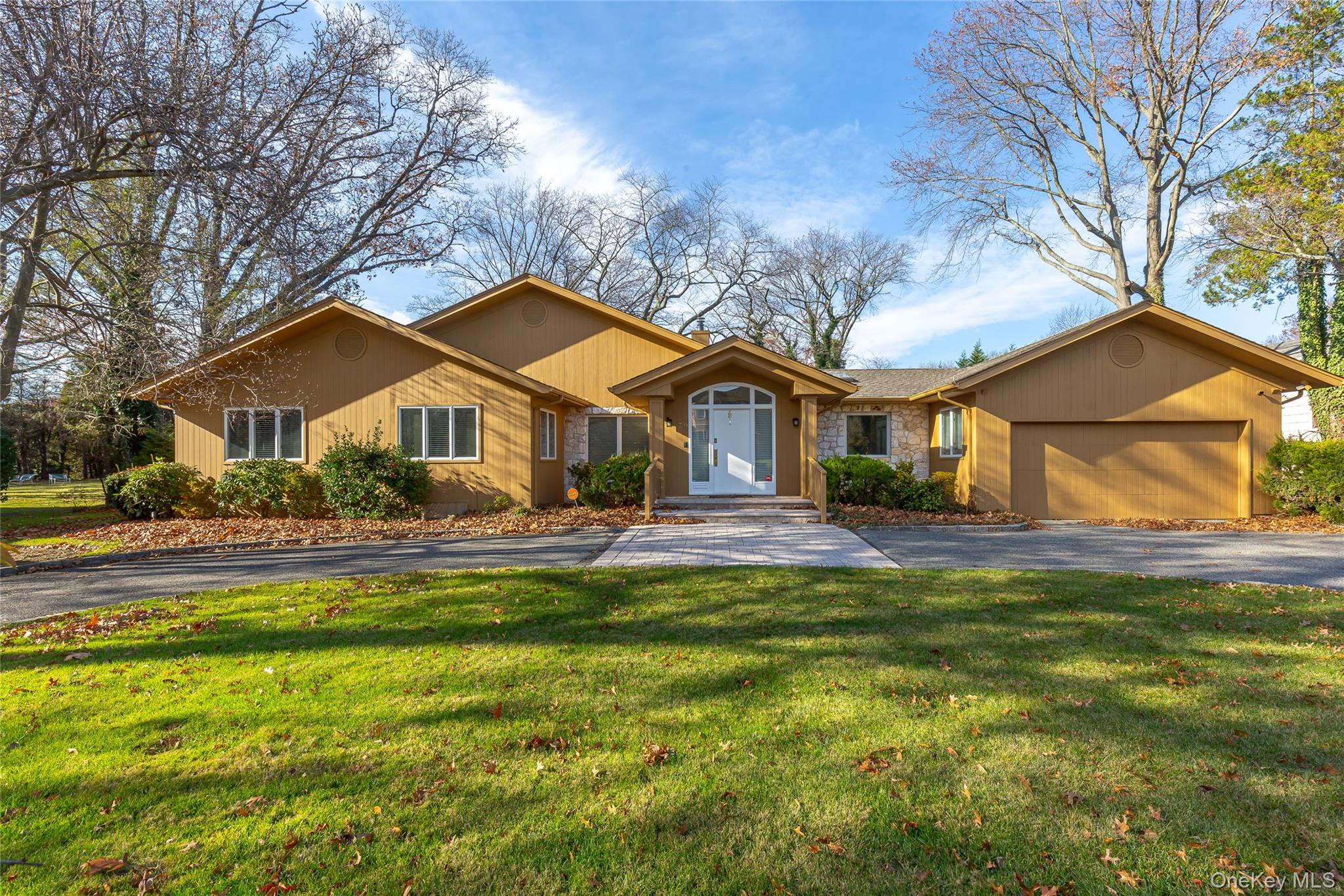 #1 photo, 79 Meadow Woods Road, 长岛 Great Neck , NY 11020