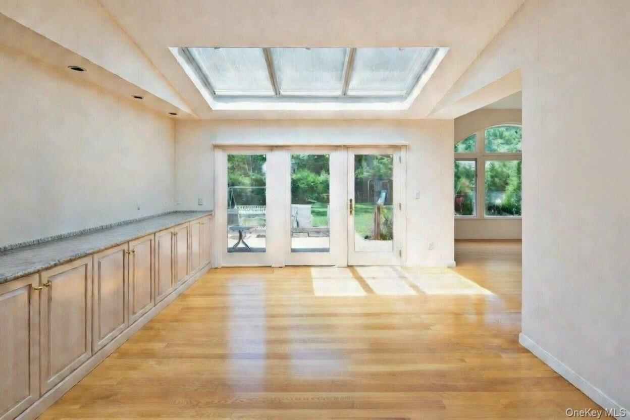 #3 photo, 79 Meadow Woods Road, 长岛 Great Neck , NY 11020