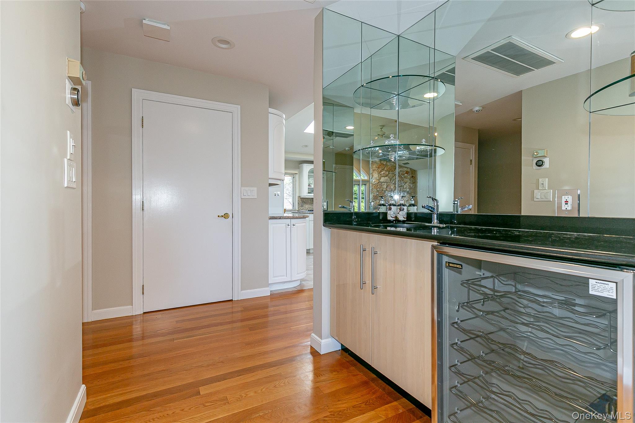 #9 photo, 79 Meadow Woods Road, 长岛 Great Neck , NY 11020