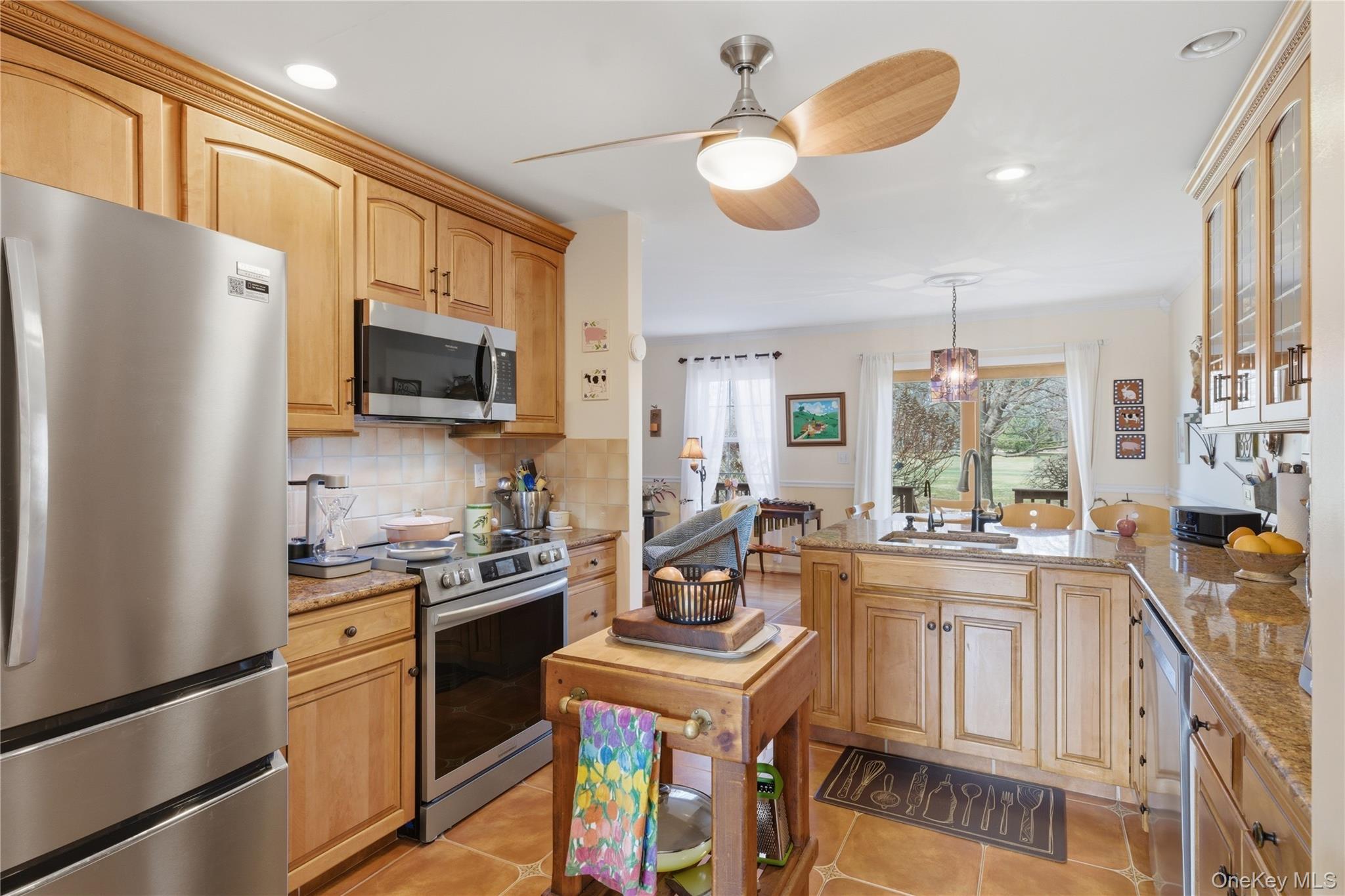 #6 photo, 64 Tee, Red Hook , NY 12571