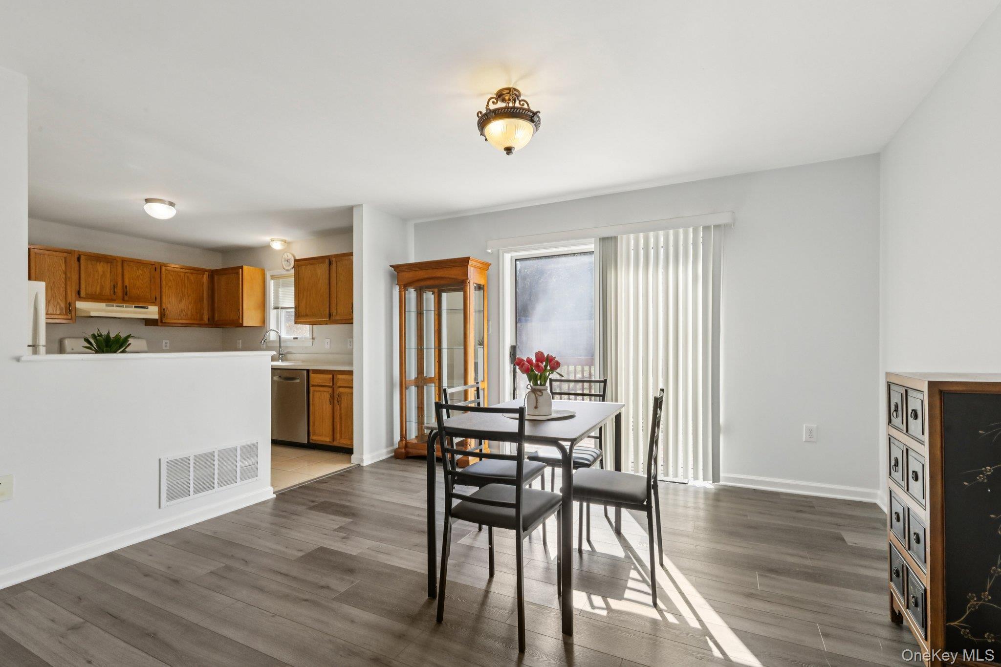 #9 photo, 36 Lackawanna Trail, Suffern , NY 10901