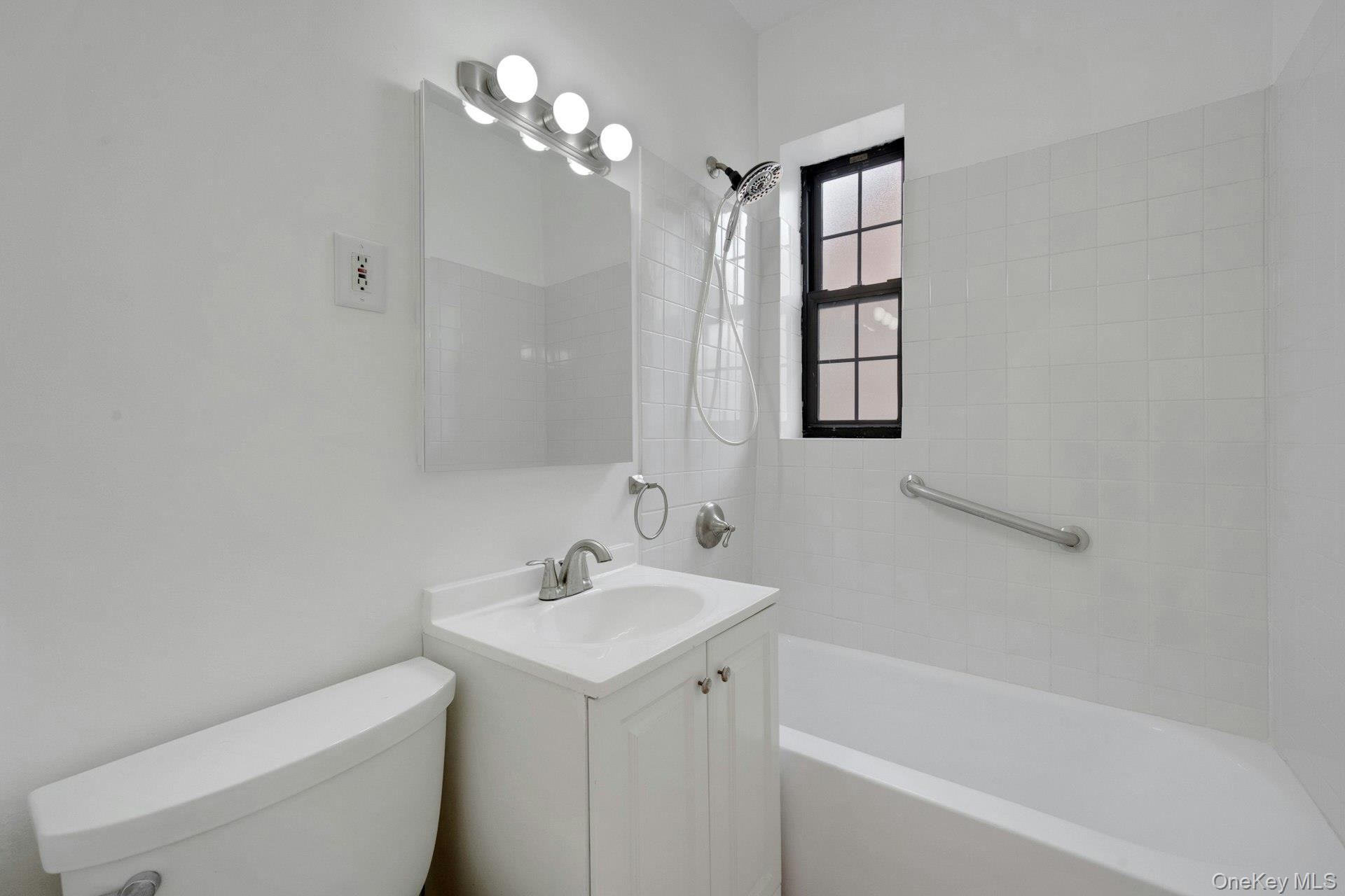 #17 photo, 840 Bronx River Road, Бронкс ‖ Bronxville , NY 10708